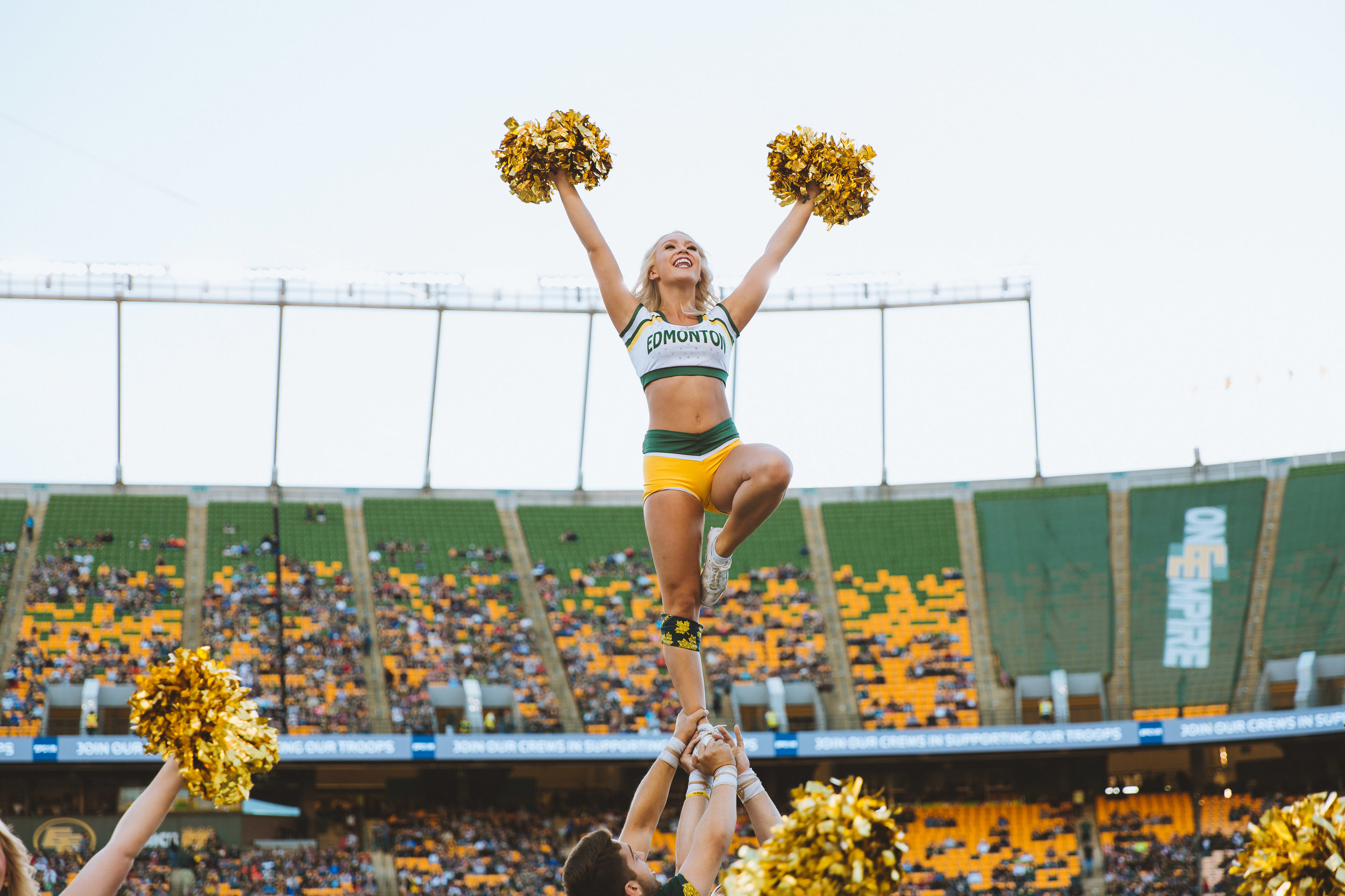 GH Photogtraphy Edmonton Eskimos Cheer Team-19.jpg