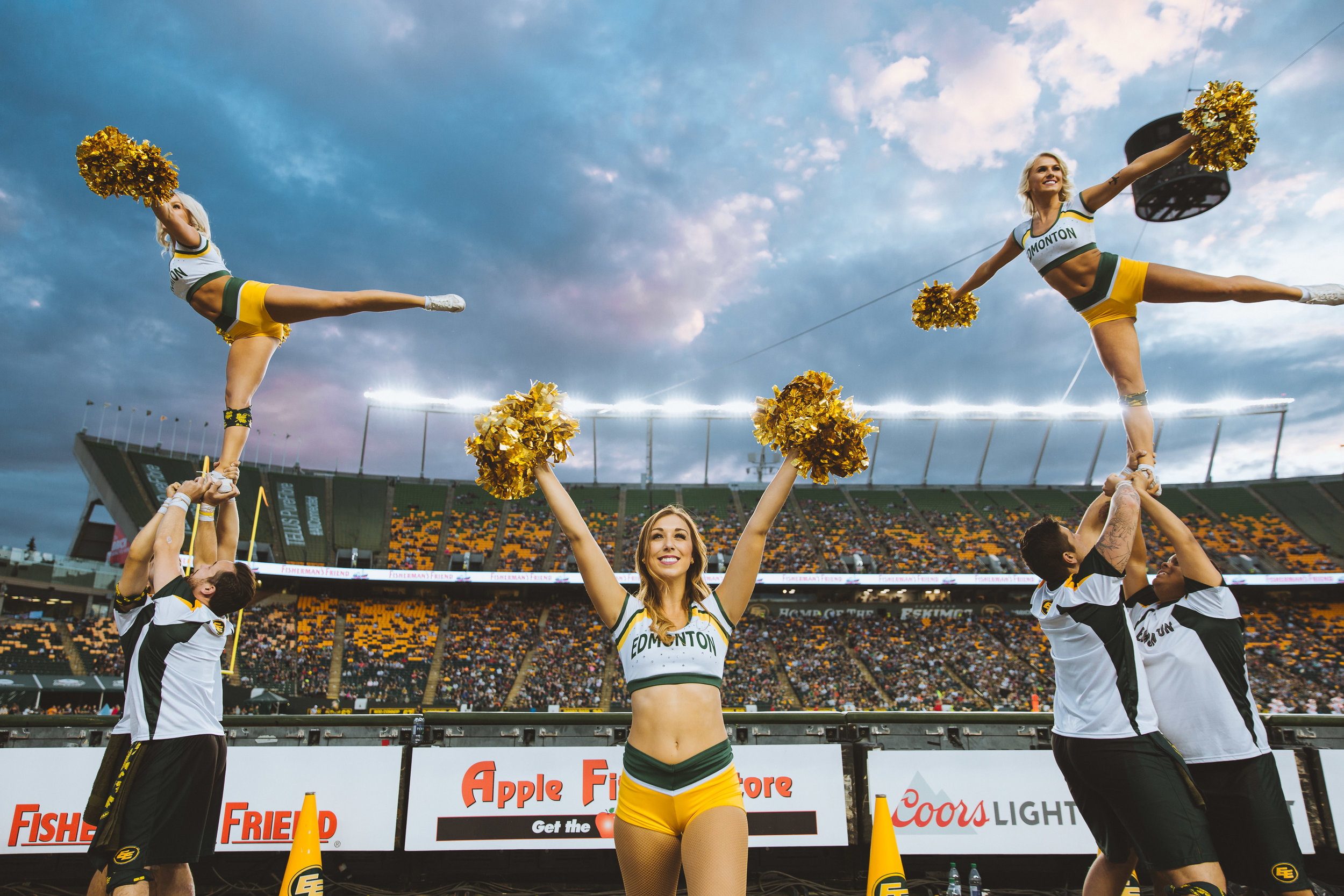Edmonton Eskimos Cheer — GH PHOTOGRAPHY Edmonton Photographers