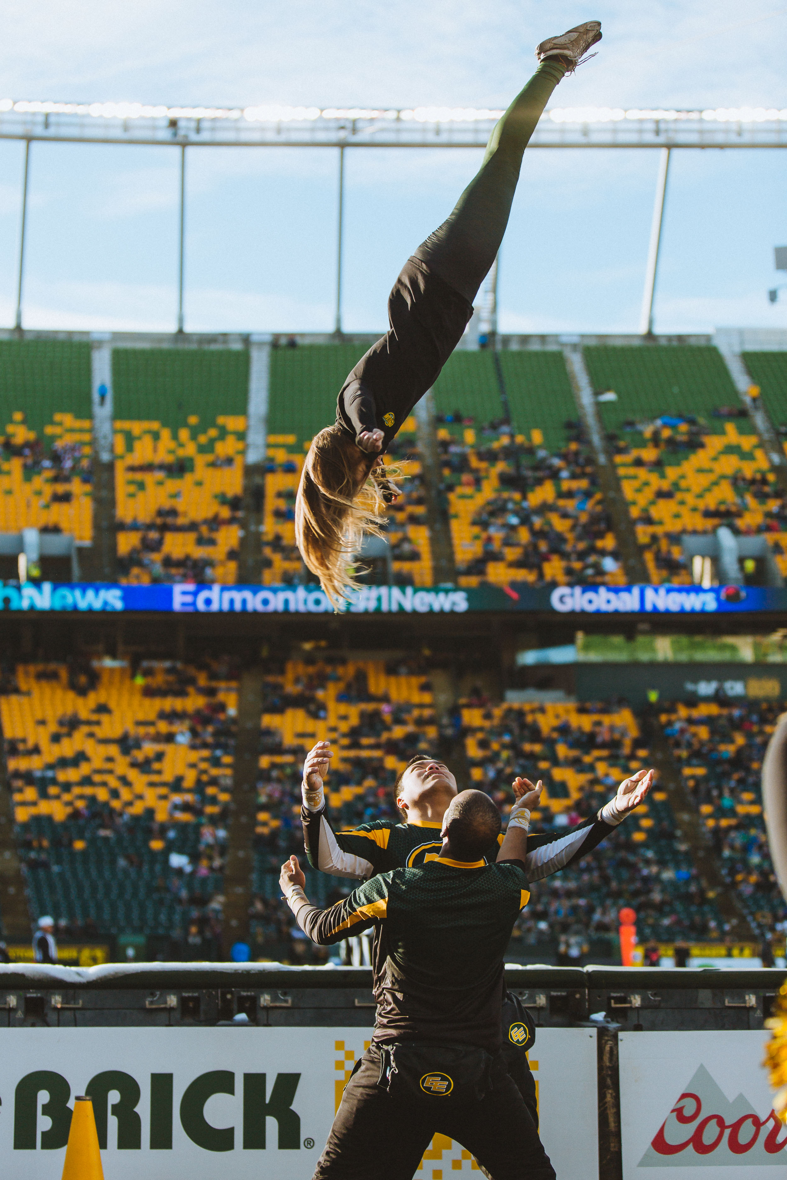 GH Photography Edmonton Eskimos Cheer Flip 1.jpg