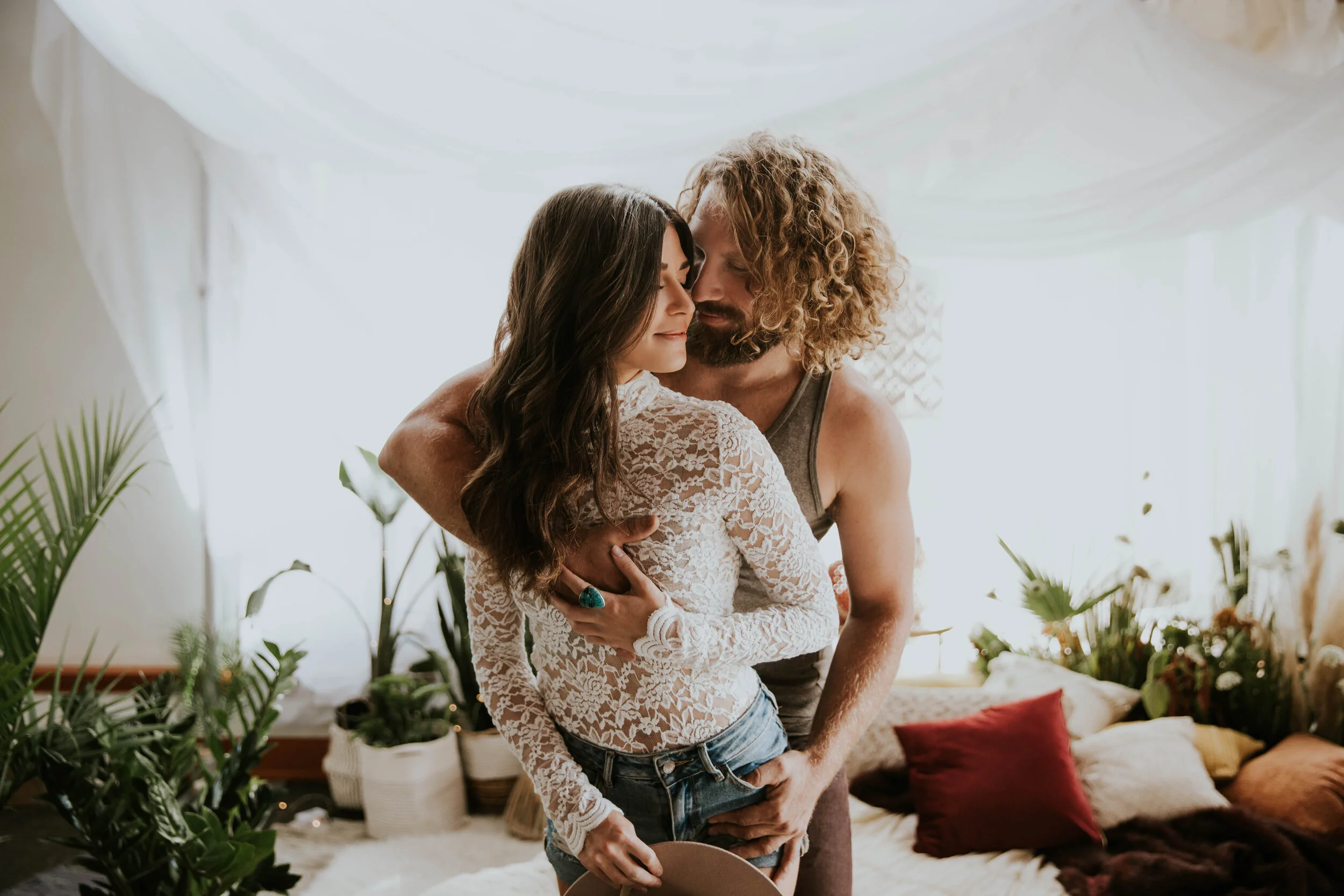 GH Photography Intimate Lifestyle Boudoir Session-4.jpg