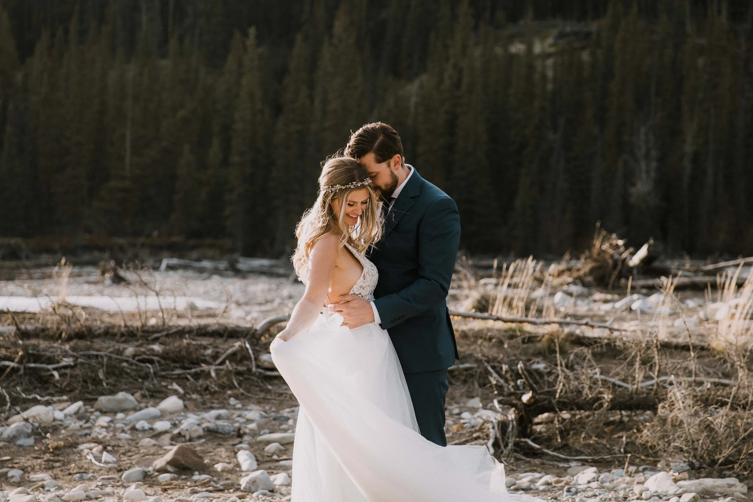 GH Photography Creek Side Mountain Elopement Wedding Photos-9.jpg