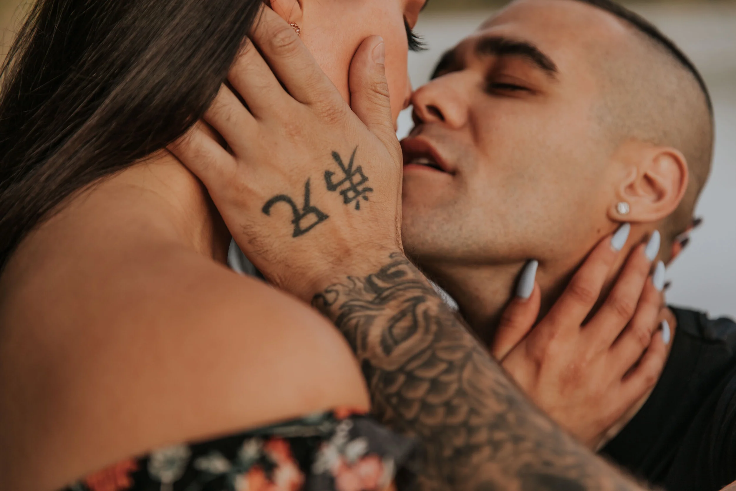 GH Photography Intimate Lifestyle Session on the Riverbank-6.jpg