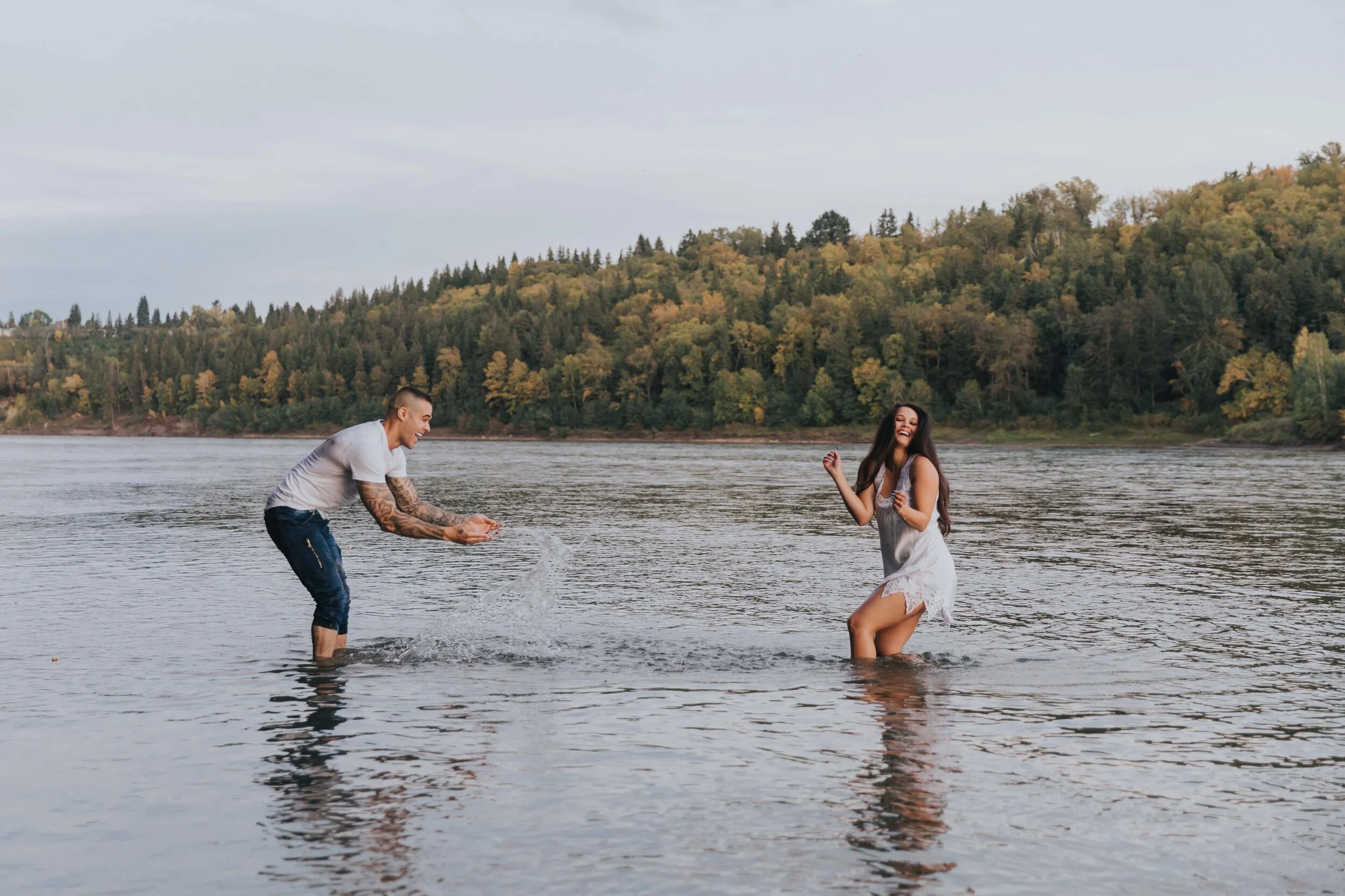 GH Photography Intimate Lifestyle Session on the Riverbank-15.jpg