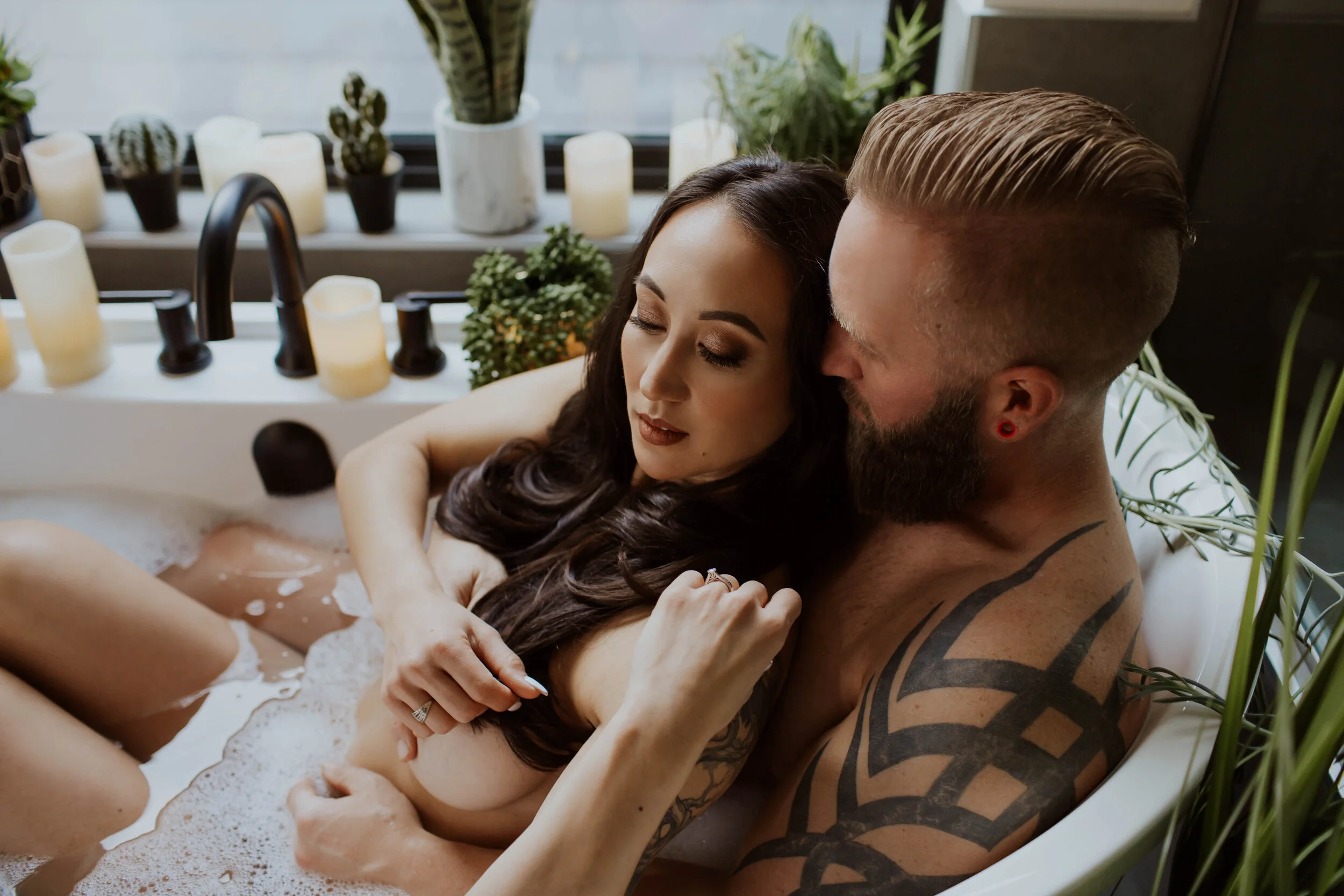 GH Photography In Home Intimate Couples Session Boudoir-2.jpg