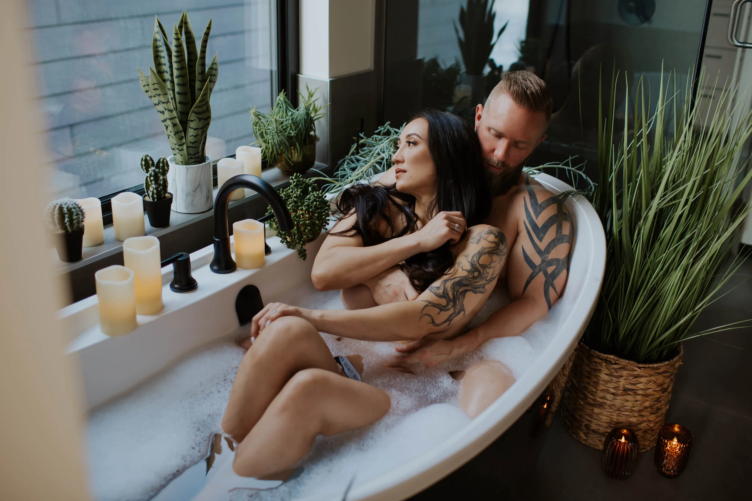 GH Photography In Home Intimate Couples Session Boudoir-3.jpg