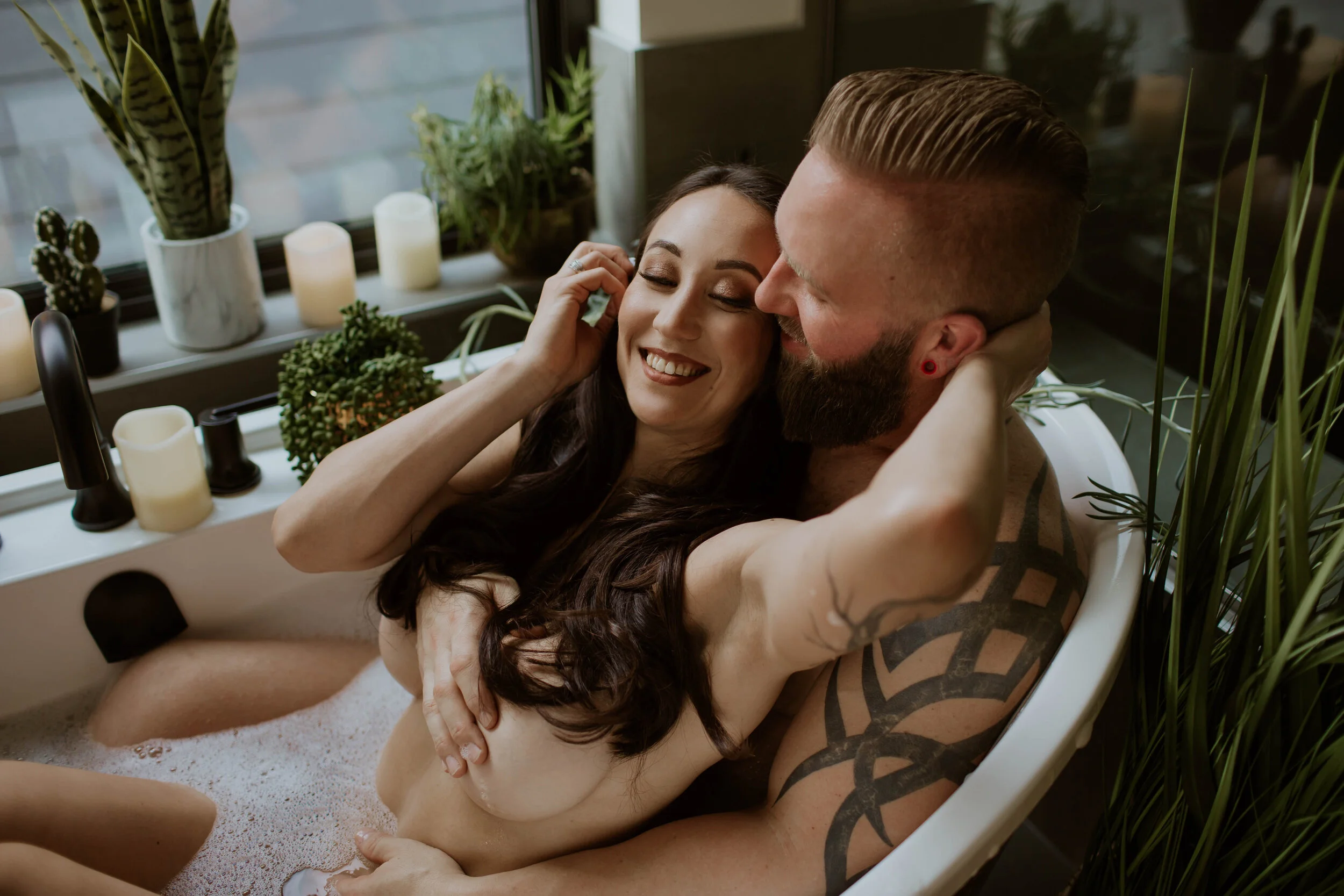 GH Photography In Home Intimate Couples Session Boudoir-8.jpg