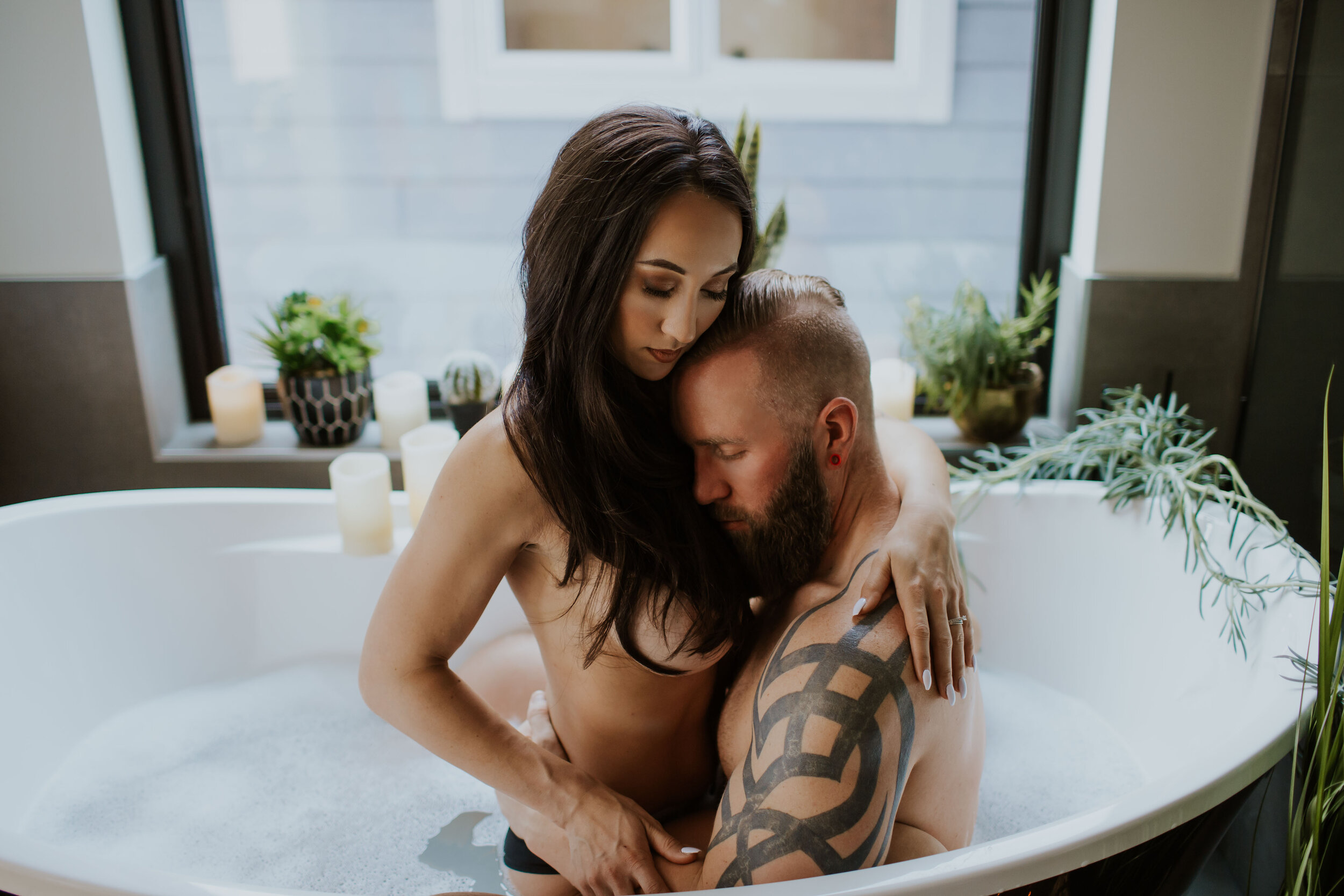 GH Photography In Home Intimate Couples Session Boudoir-9.jpg