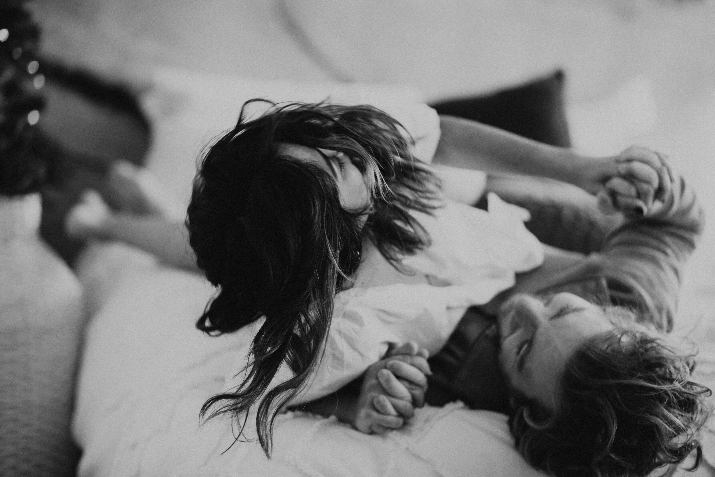 GH Photography Intimate Festive Holiday Couples Session-37.jpg