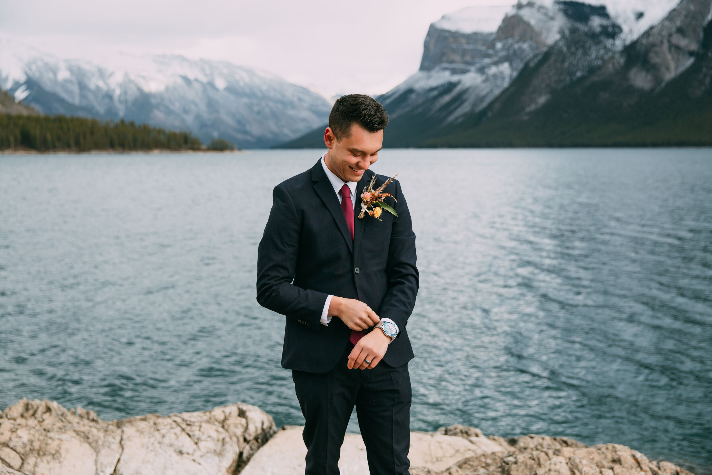 GH Photography Lake Minnewanka Bridal Formals Session-9.jpg