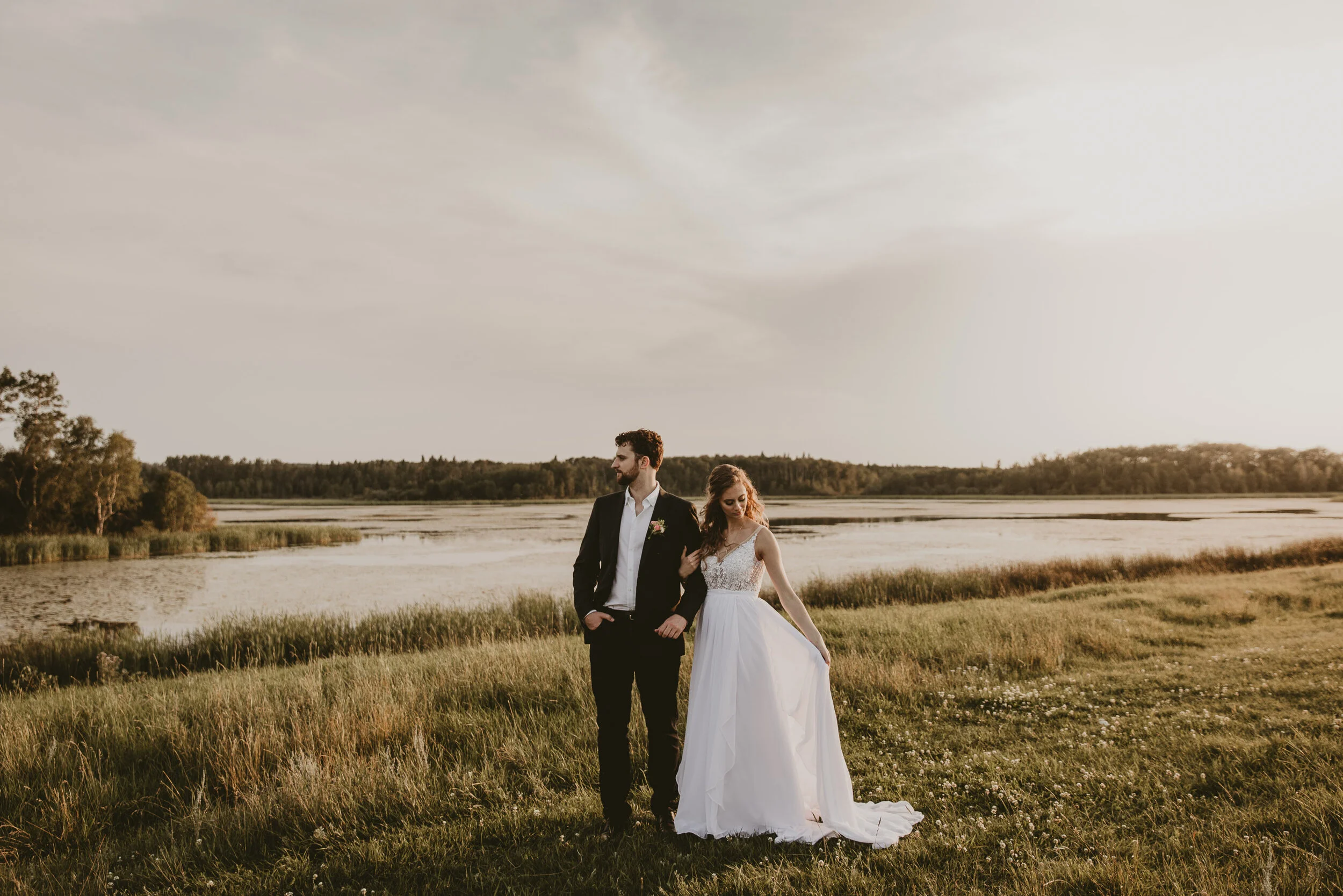 Ponoka Elopement Wedding-1.jpg