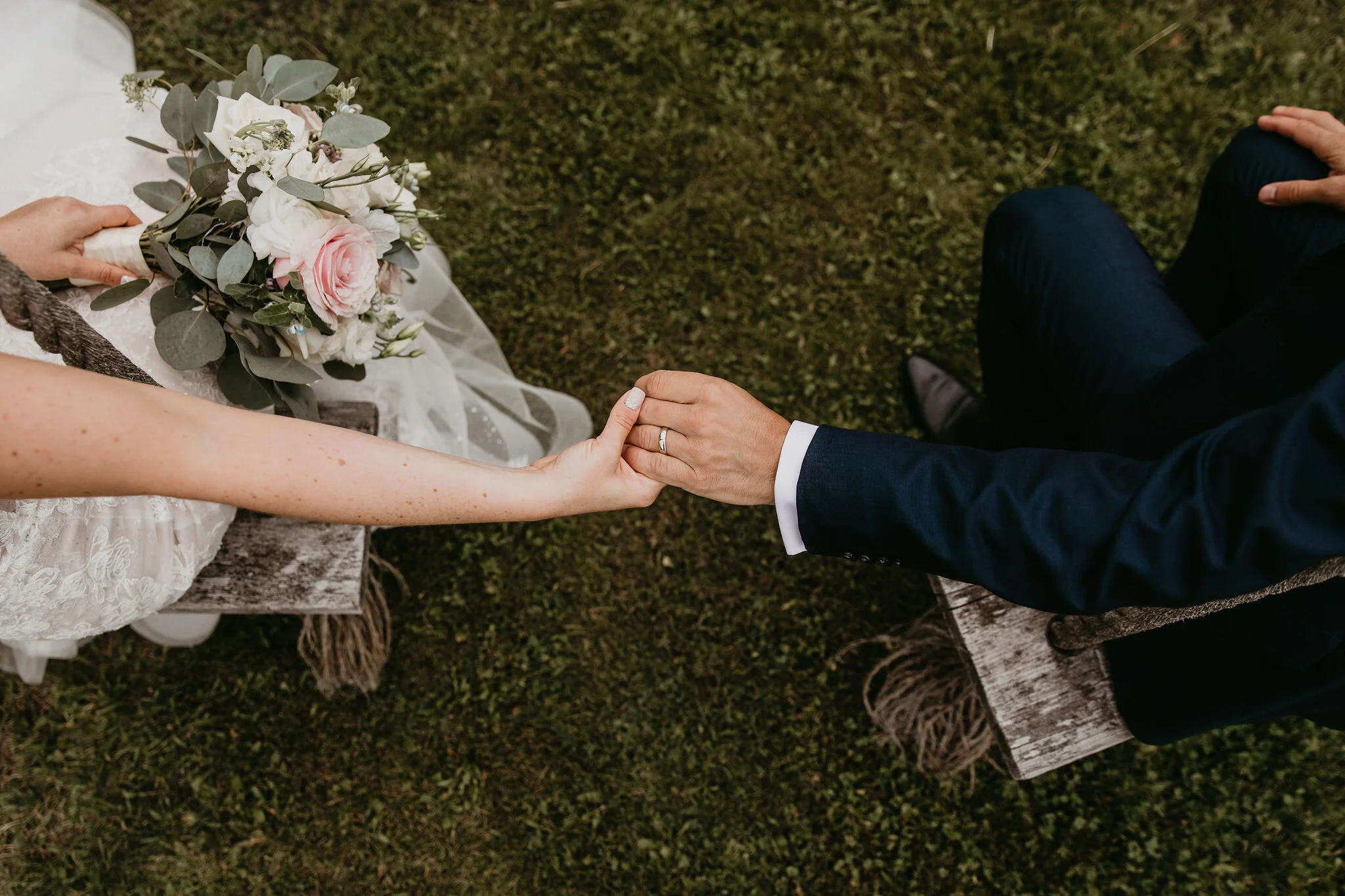 Dreamy Summer Wedding at Hastings Lake Garden