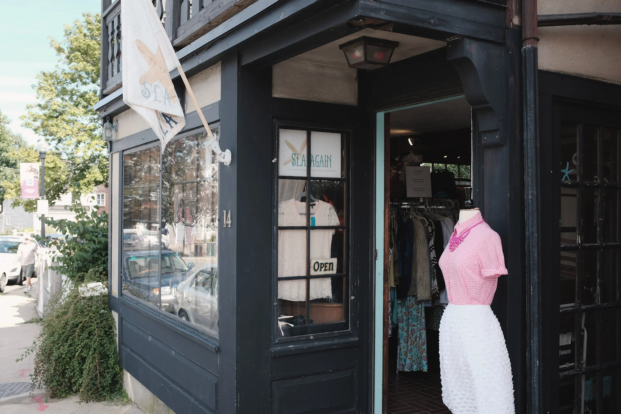 Local Haunt-Rockport-MJ-WEB-0172.jpg
