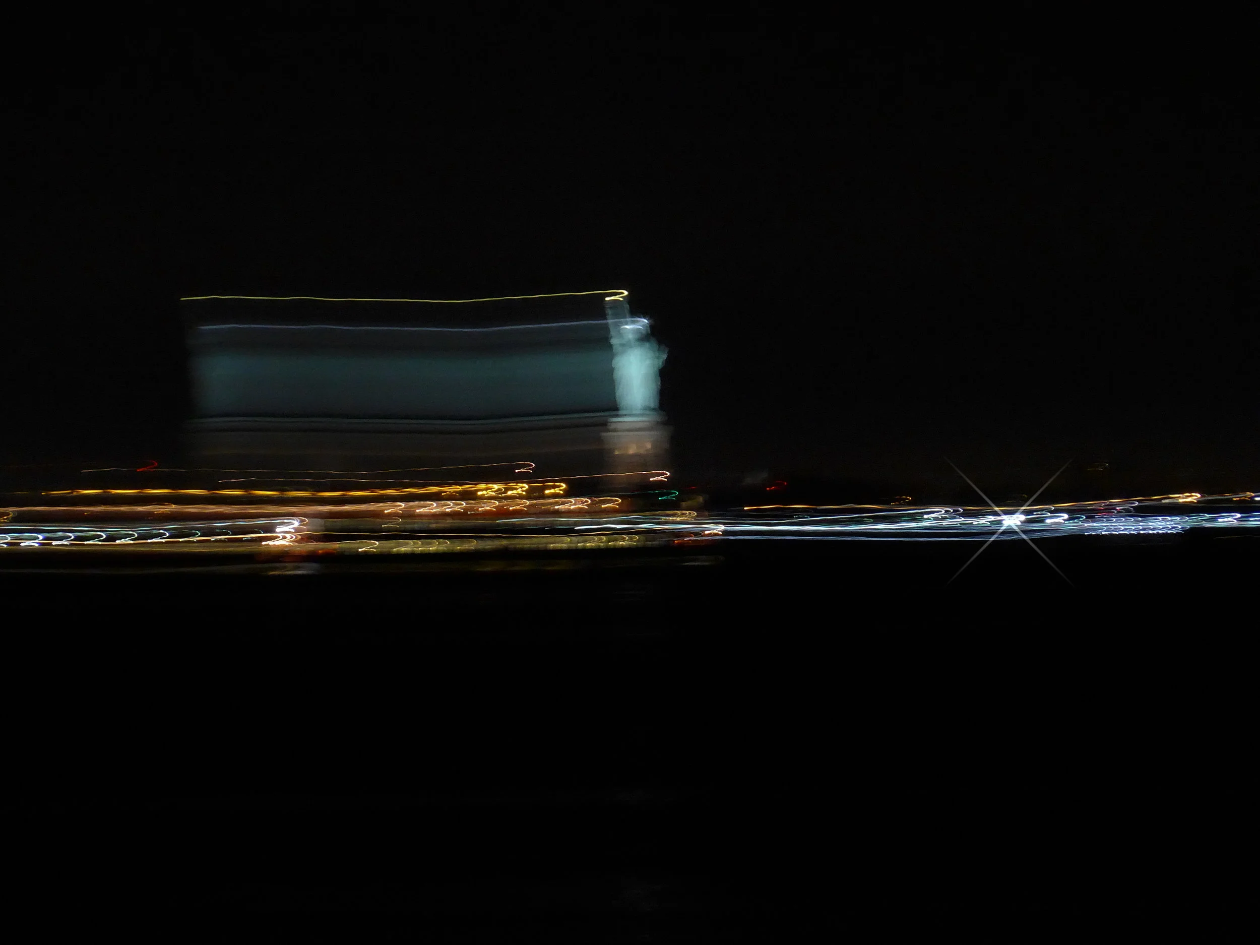  Statue of Liberty, a ferry view, NY 