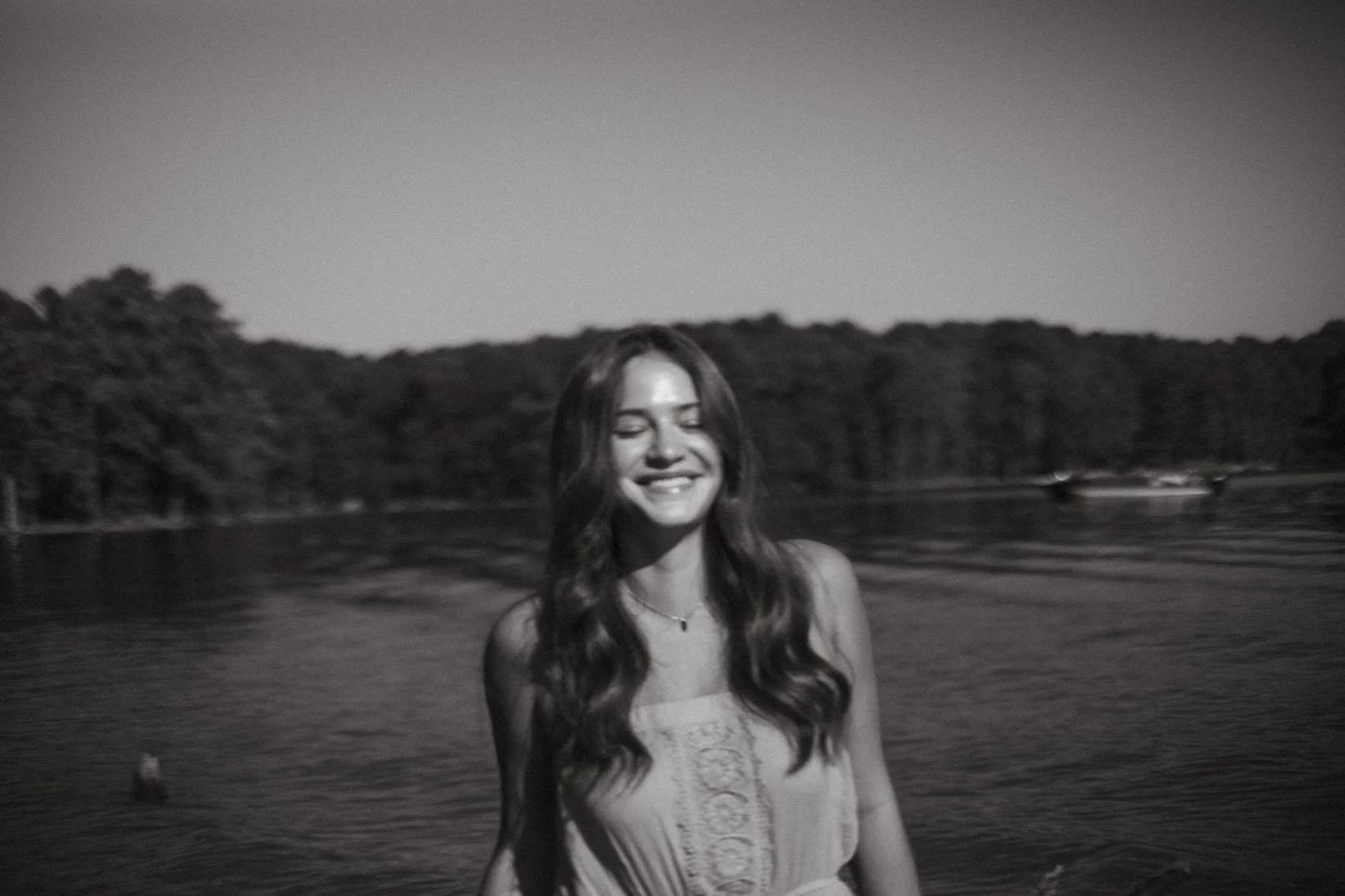 A SENIOR SESSION AT THE LAKE // CHAPIN, SC