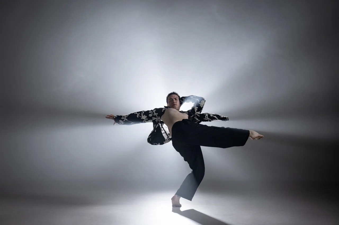Photo 2. David Cooper. Dancer Nevan Boyden Large.jpeg