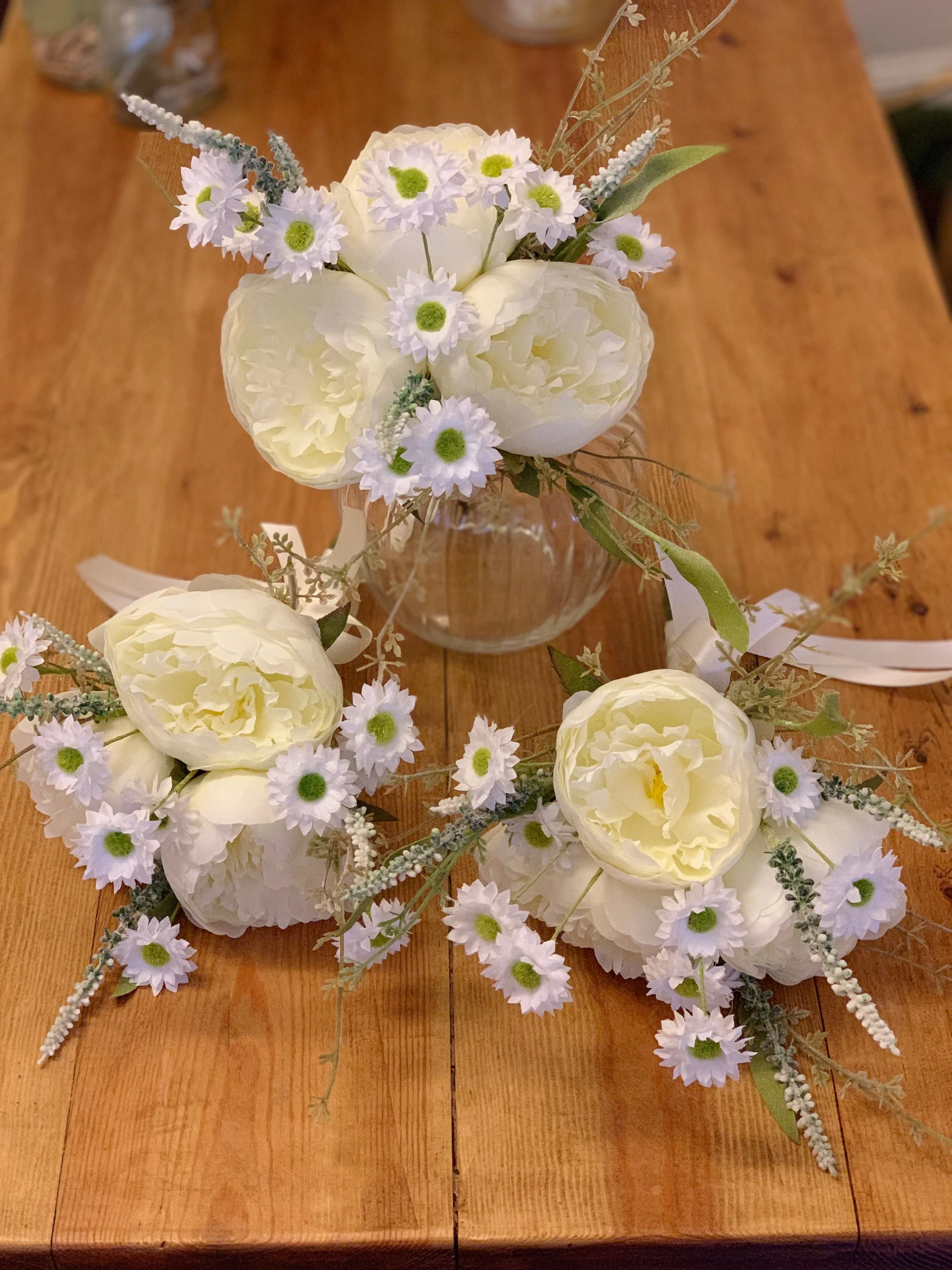 'Imogen' Flower Girl Bouquet Hand Tie