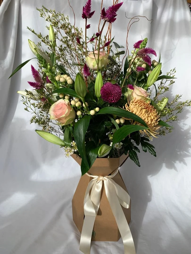 Willow Wild Flower Fresh Bouquet Gift