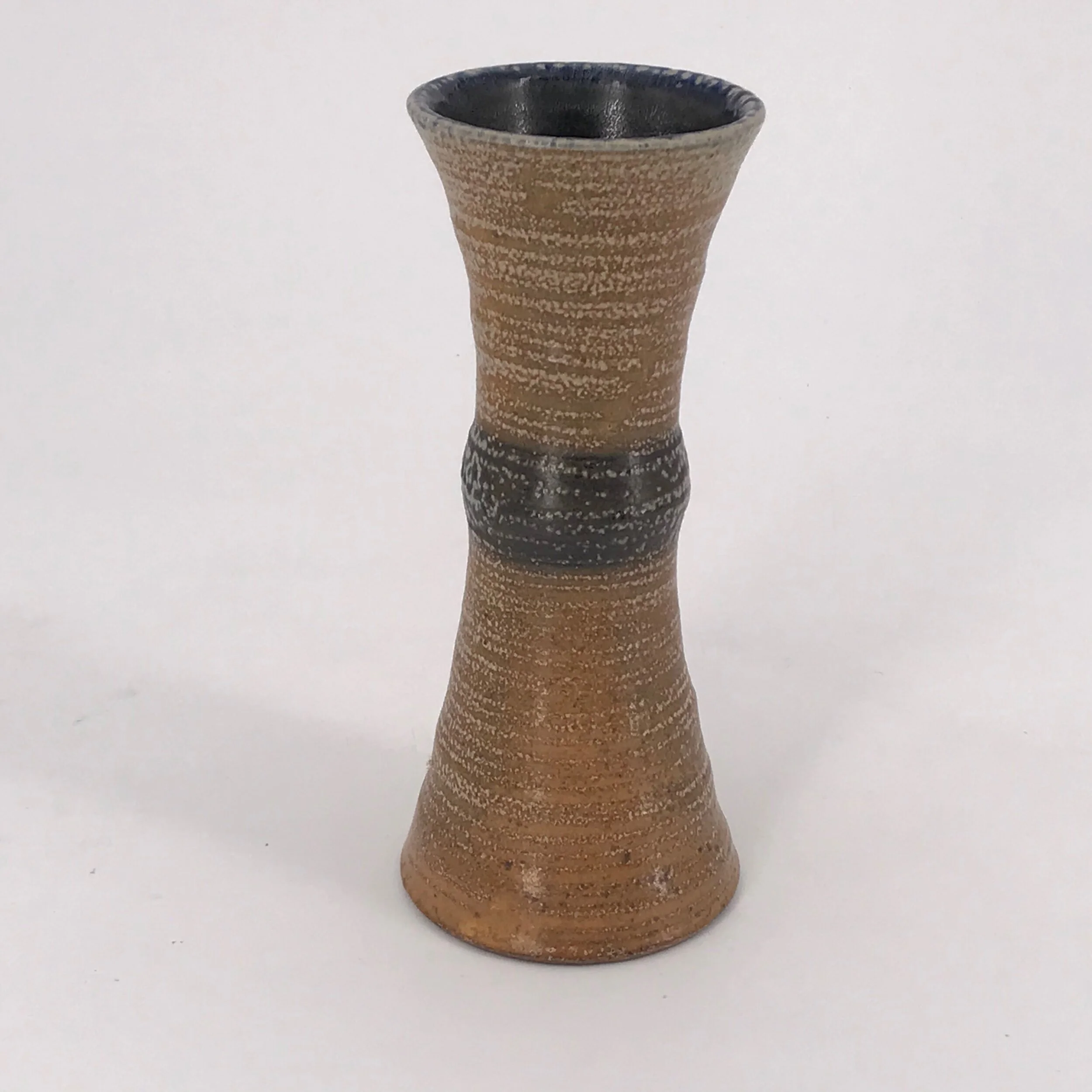 8C6F6843-F9F5-4096-8DDC-59D33CC7F266