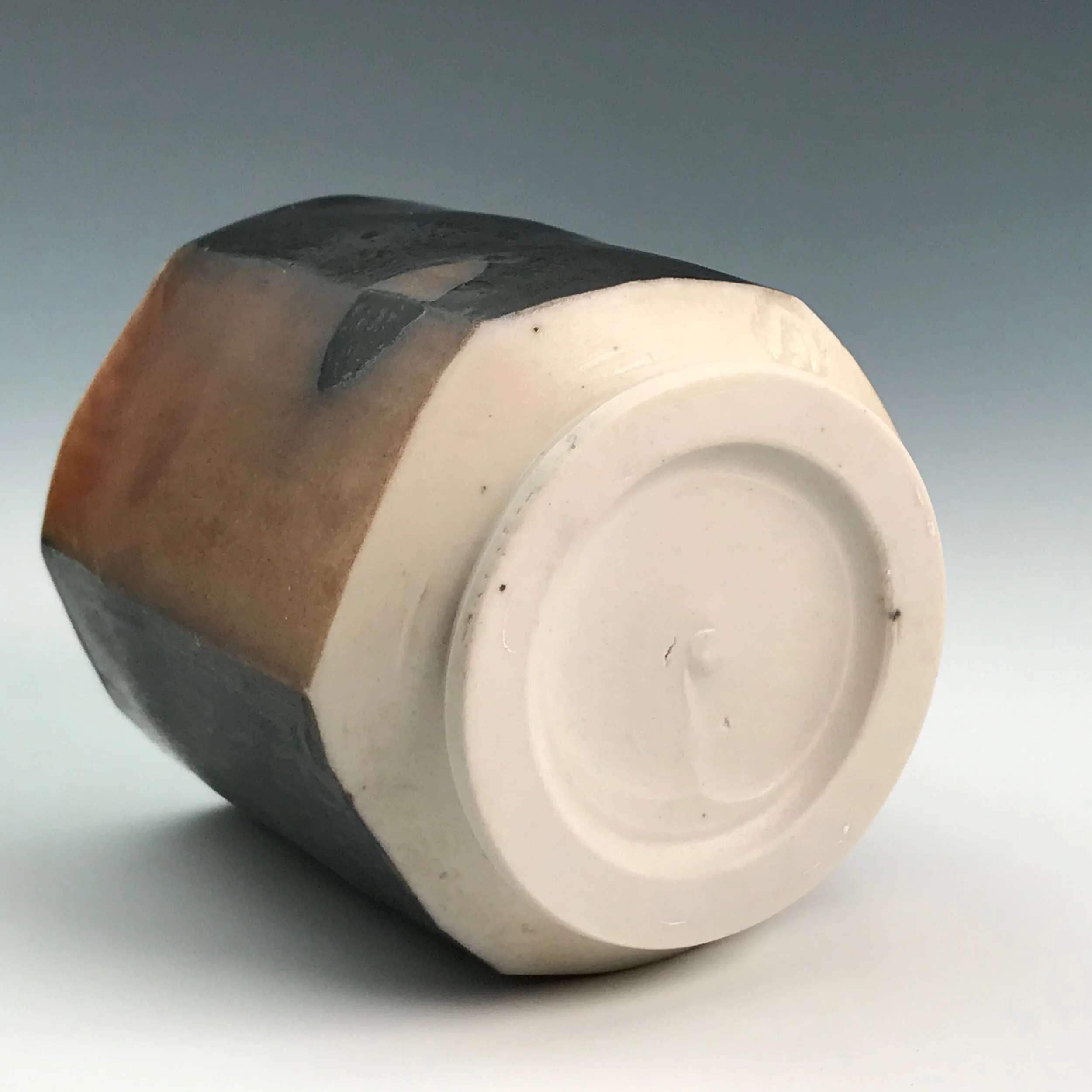 4A16BA66-0329-4FD6-8E11-ED3FB0737E6B