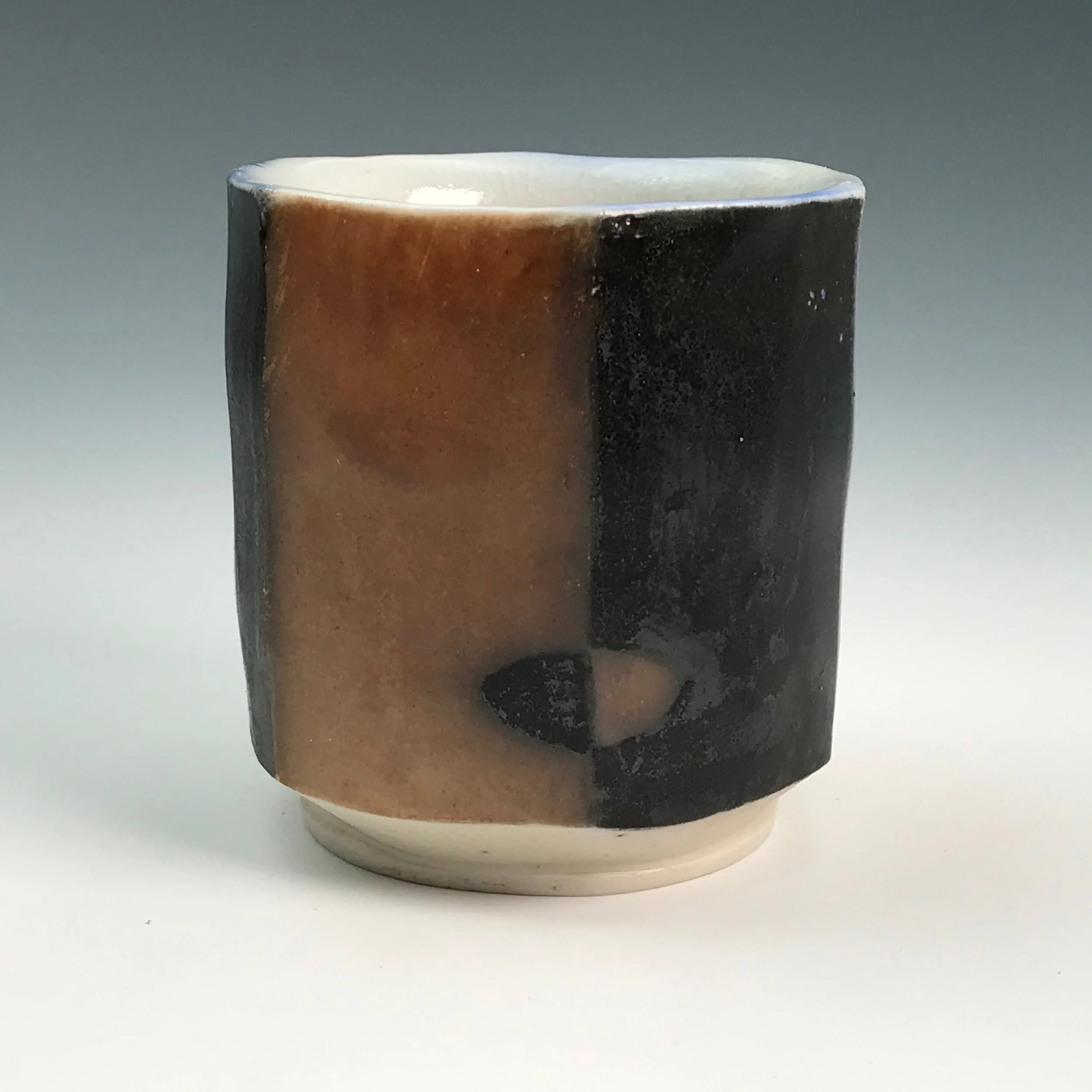 2FBA3990-135E-4A9F-94B6-B8A0520E5118