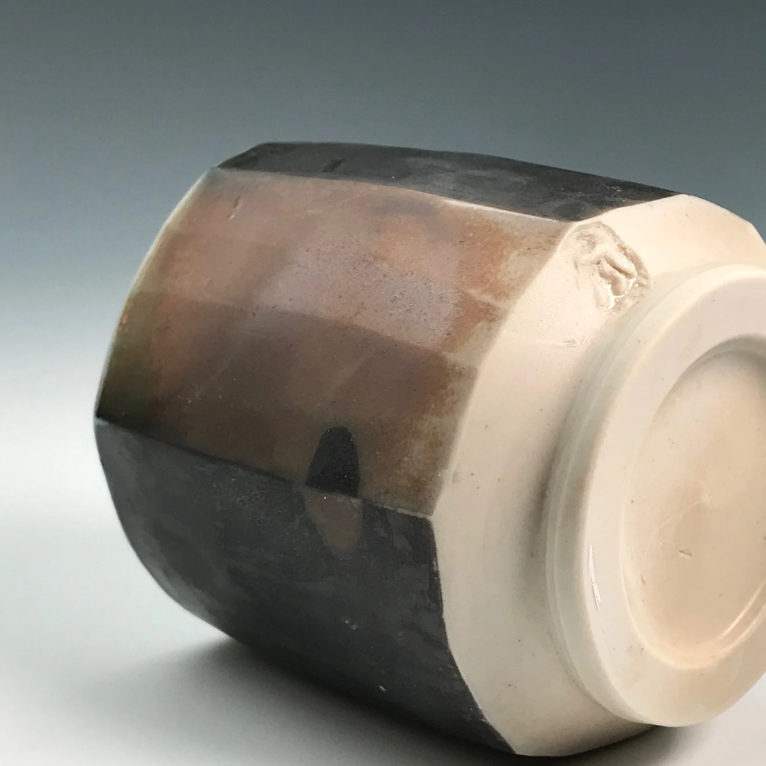 71F08E8E-FC8D-4F4B-BF36-5829F1E93ACD