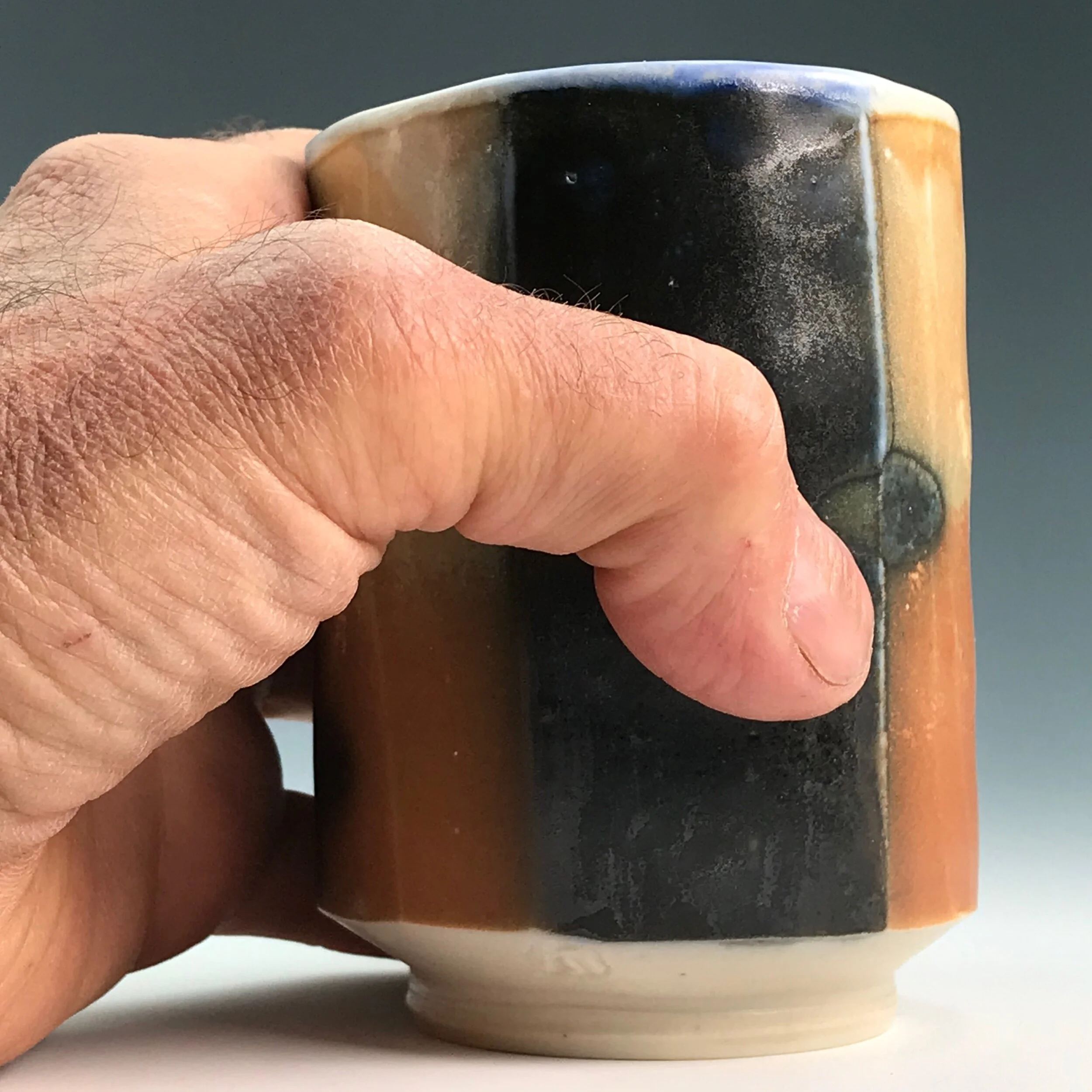 86826A4C-7FE7-4BE1-8E77-4D88F532856C