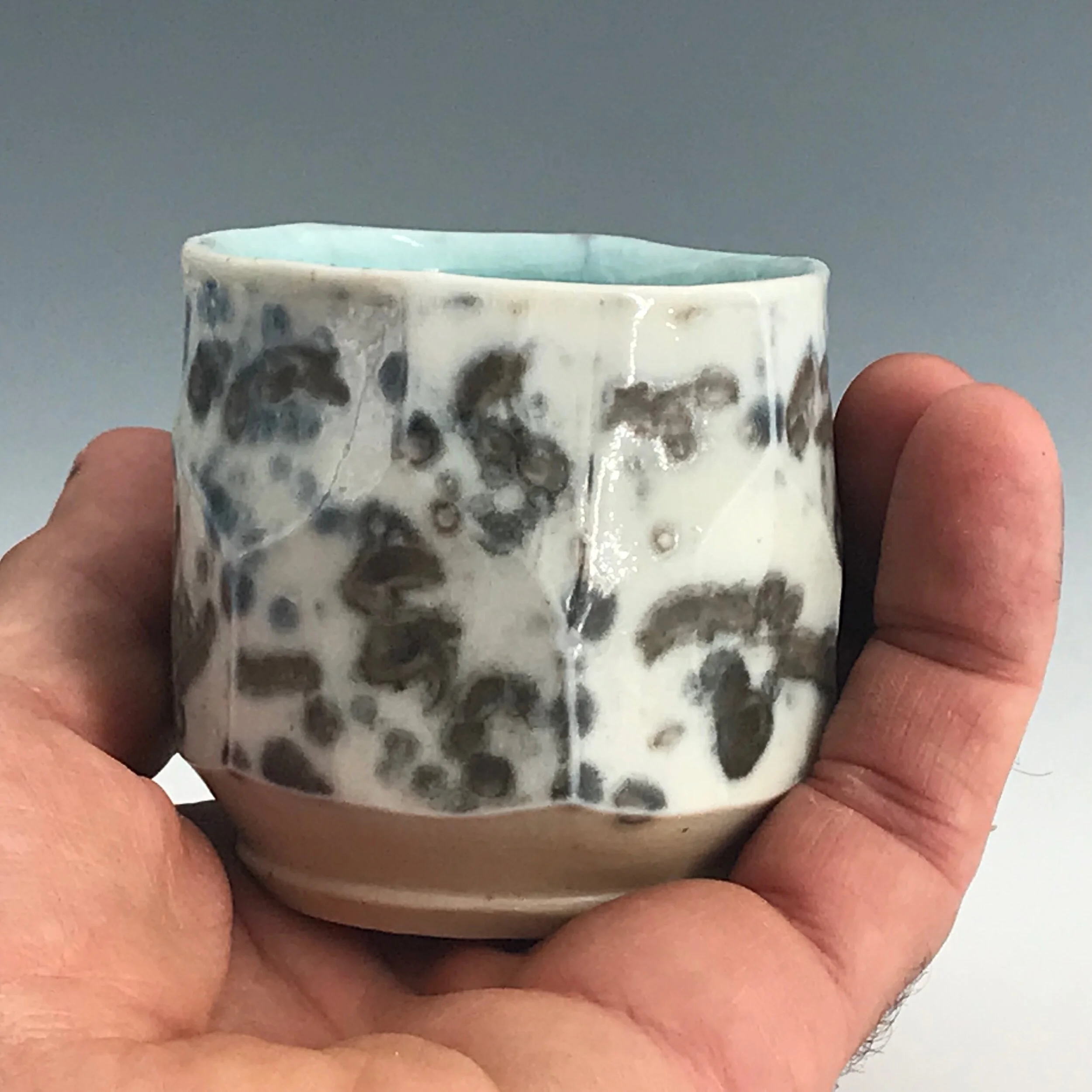 F5A905B7-B75A-4204-A74B-74AB4AB40961