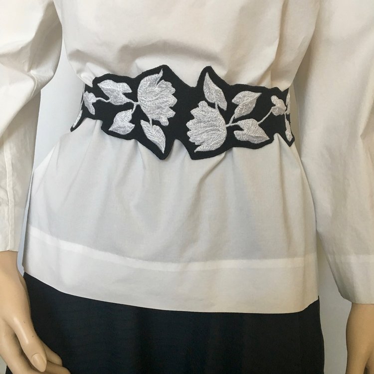 Reine+de+coeur+ceinture+angelica+made+in+france+fabrication+française+face.jpeg