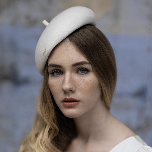 Chapeau de cérémonie made in France par Johanna