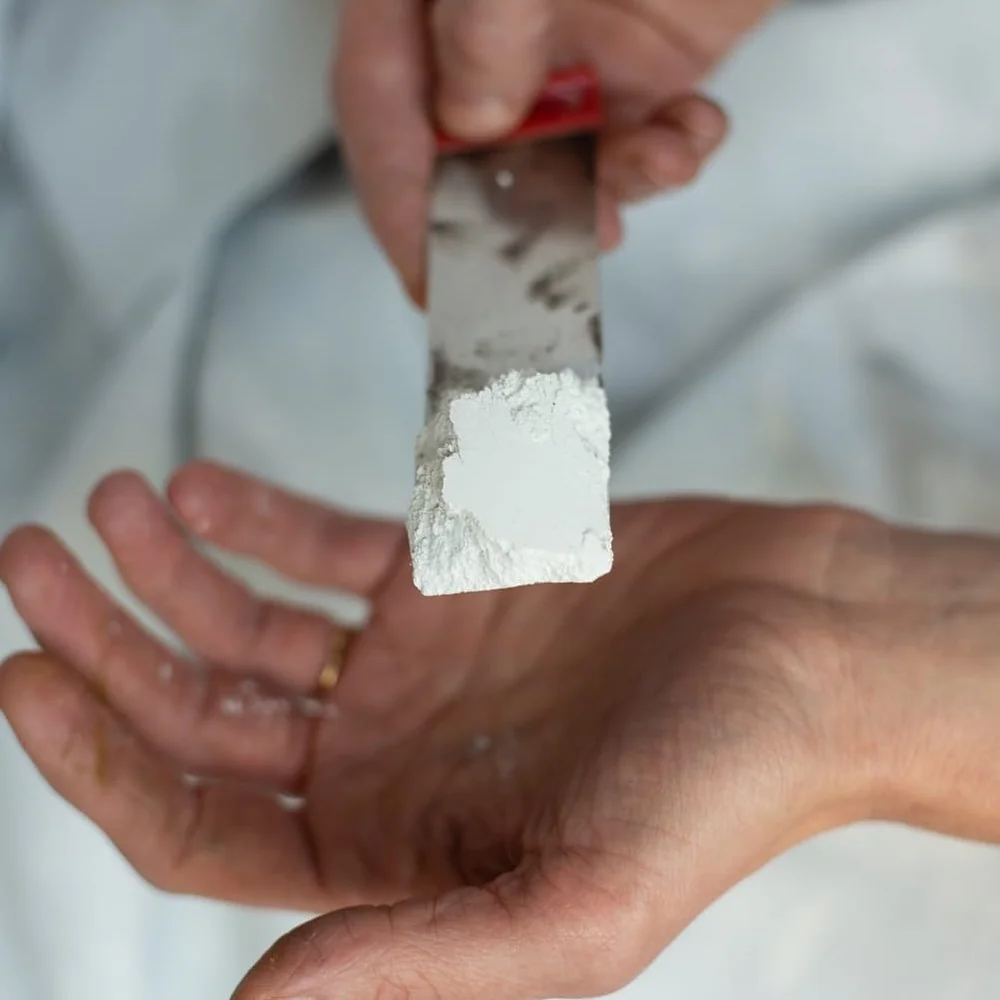 les coulisses des créations murales en ciment