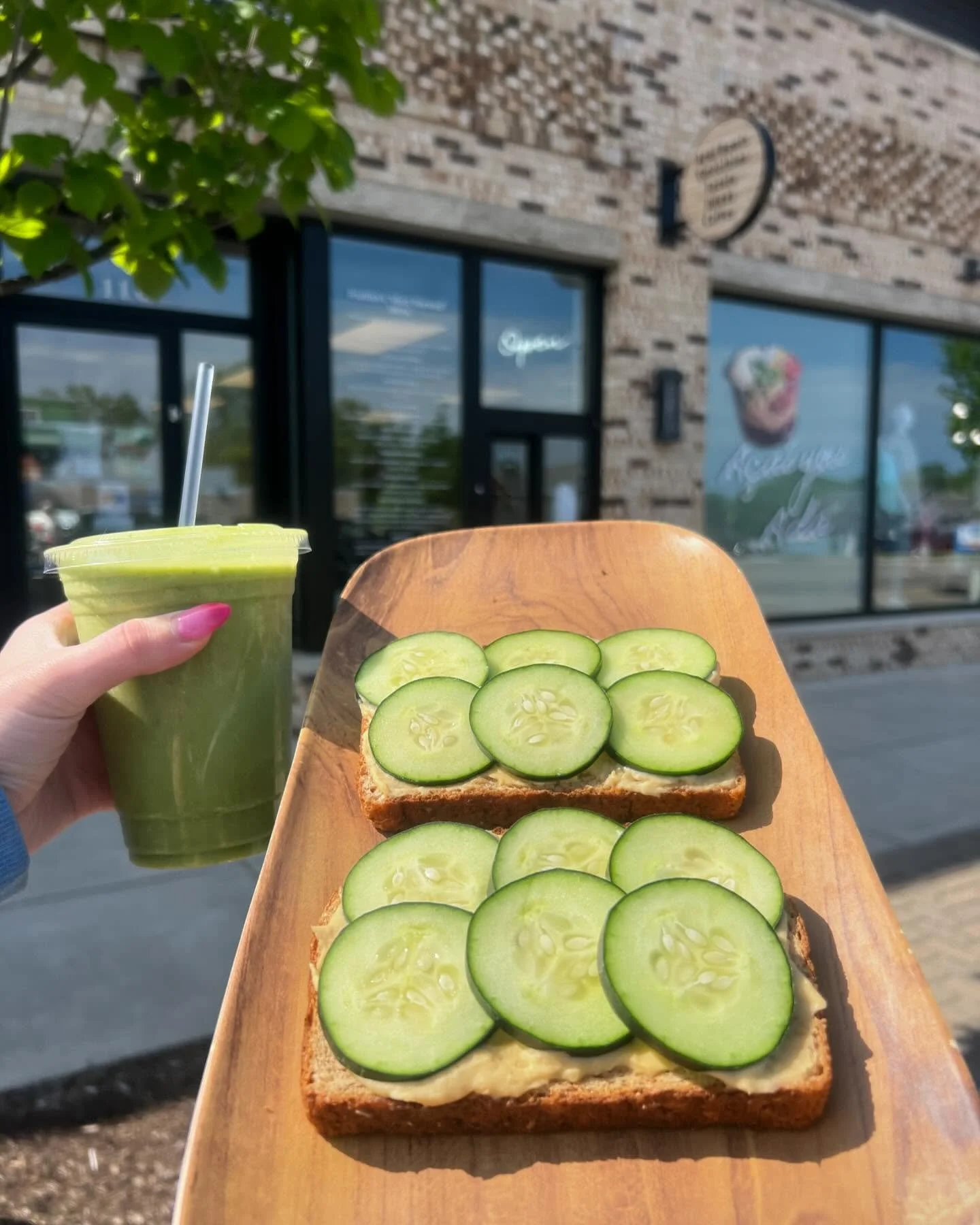 Summer, we are ready for ya 💚🌴🍍☀️🥒