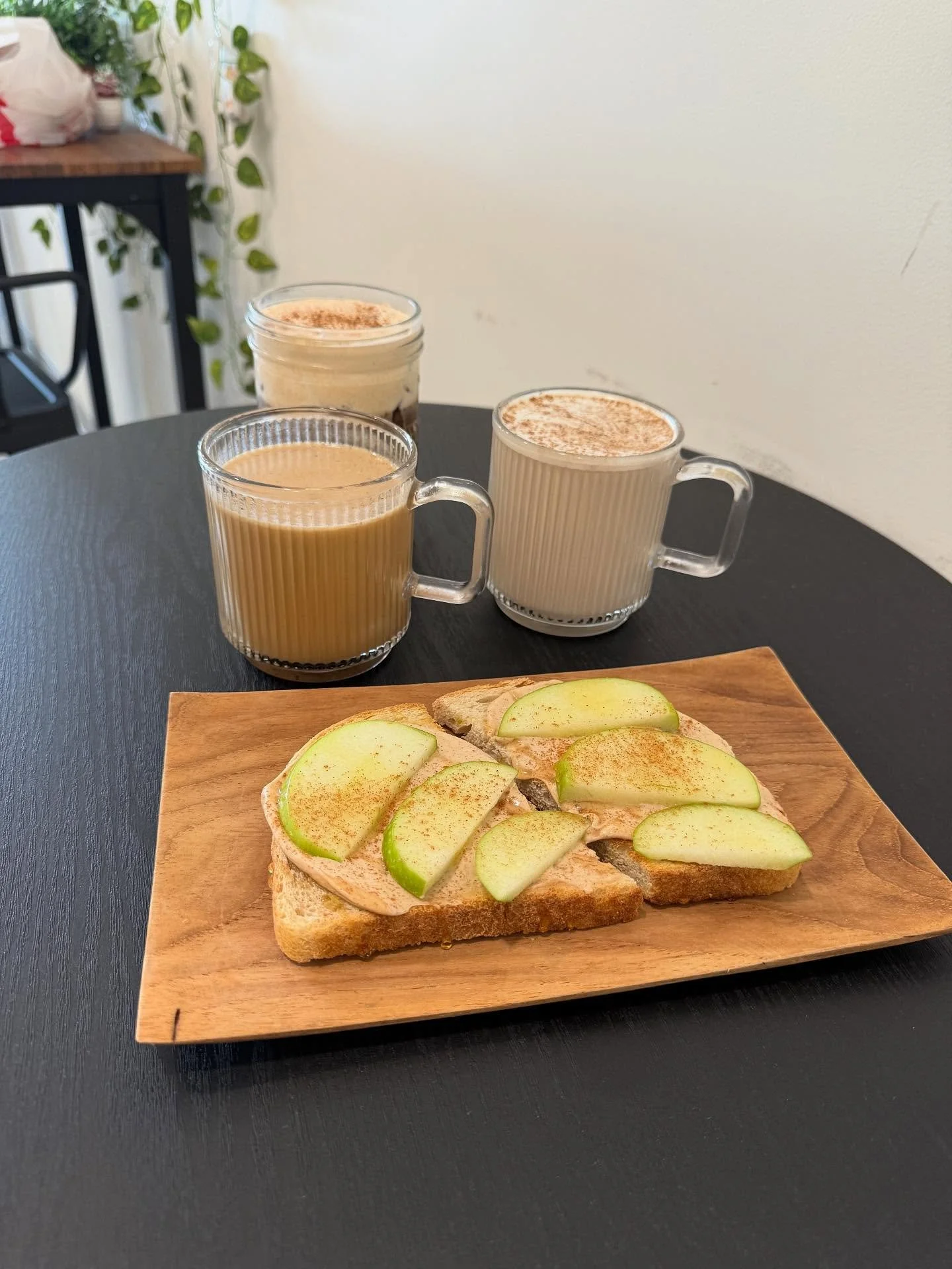 you guys begged us for it&hellip; and we couldn&rsquo;t say no&hellip; our fall menu is making an early entrance and is available THIS WEDNESDAY!! be the first to try this seasons newest lineup! comment what you&rsquo;re most excited for 🍂

🍁apple 