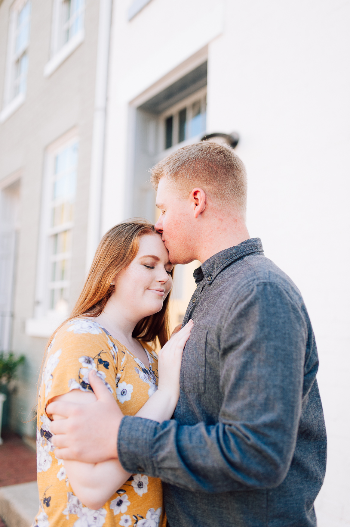 engagement_downtown_fredericksburg_virginiaweddingphotographer_youseephotography_ErinBrad (11).jpg