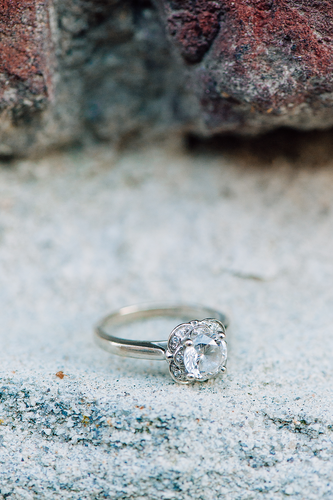 engagement_downtown_fredericksburg_virginiaweddingphotographer_youseephotography_ErinBrad (35).jpg