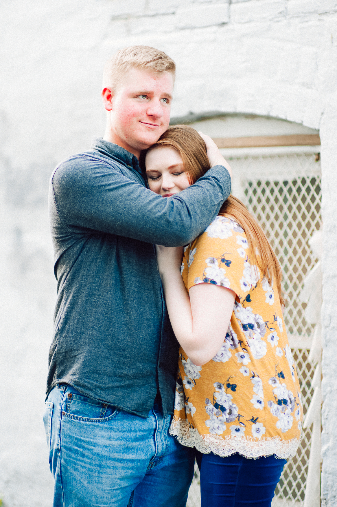 engagement_downtown_fredericksburg_virginiaweddingphotographer_youseephotography_ErinBrad (37).jpg