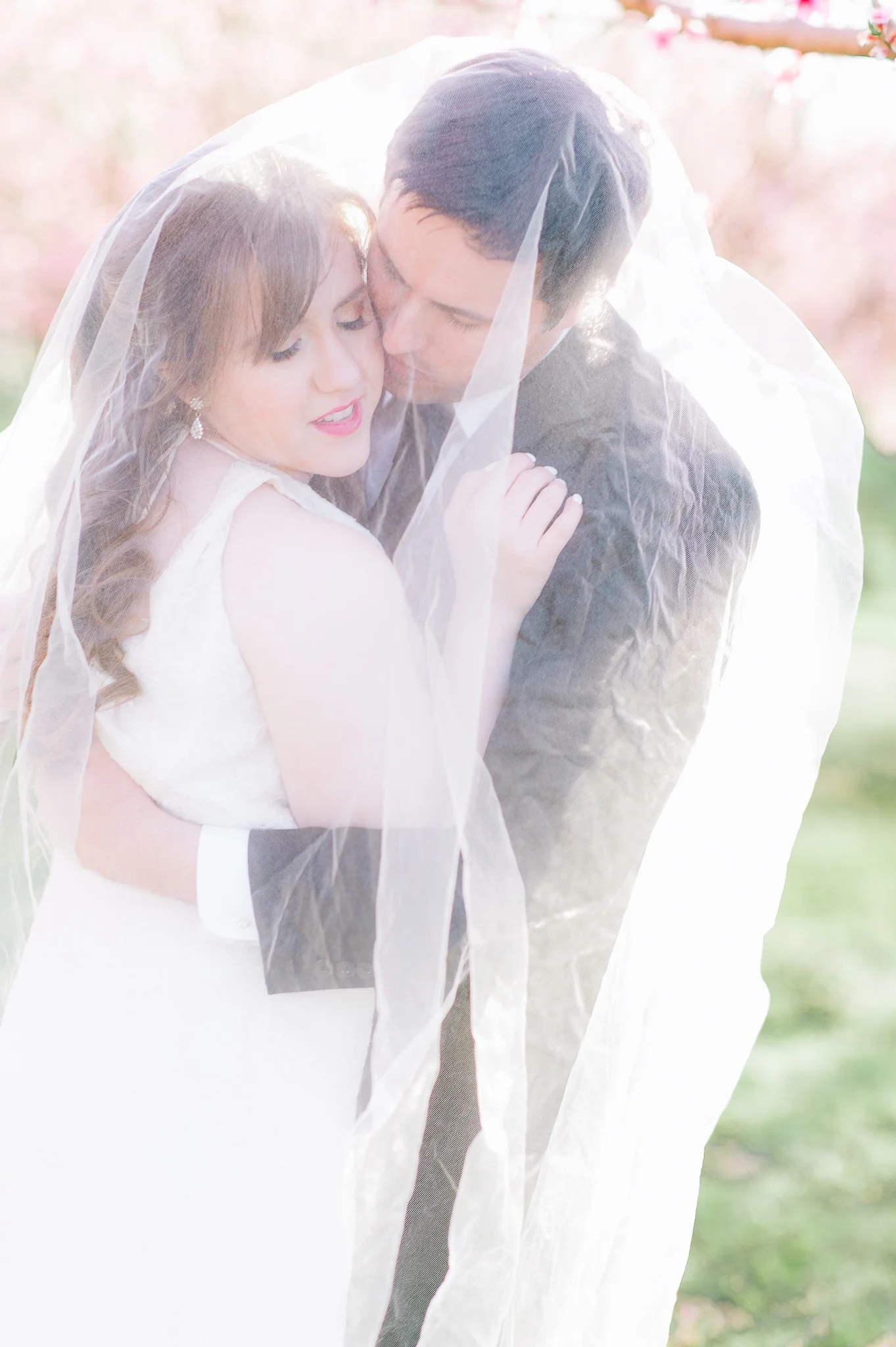 springwedding_cherryblossoms_virginiaphotographer_youseephotography_styledshoot (536).jpg