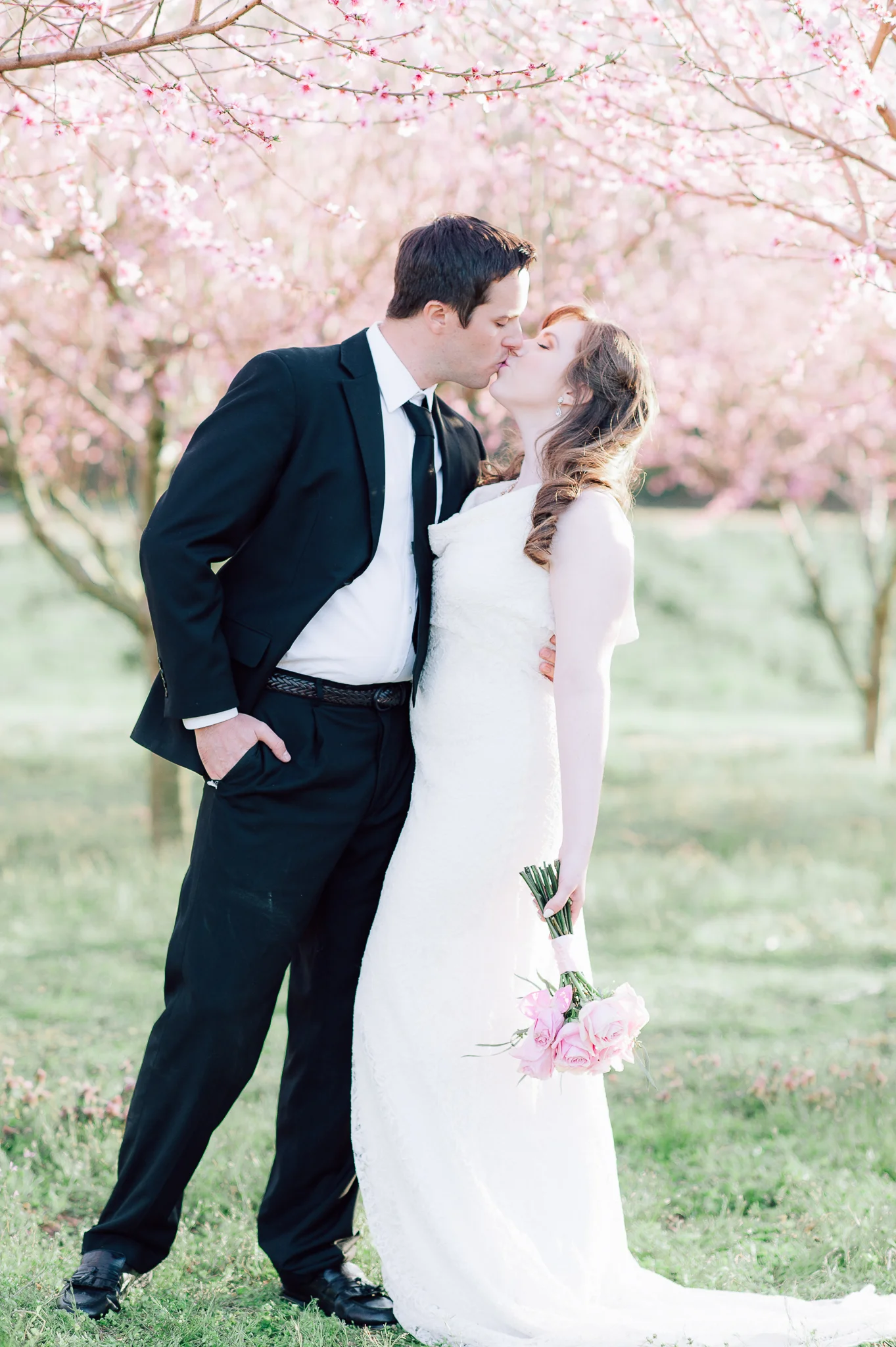 springwedding_cherryblossoms_virginiaphotographer_youseephotography_styledshoot (572).jpg