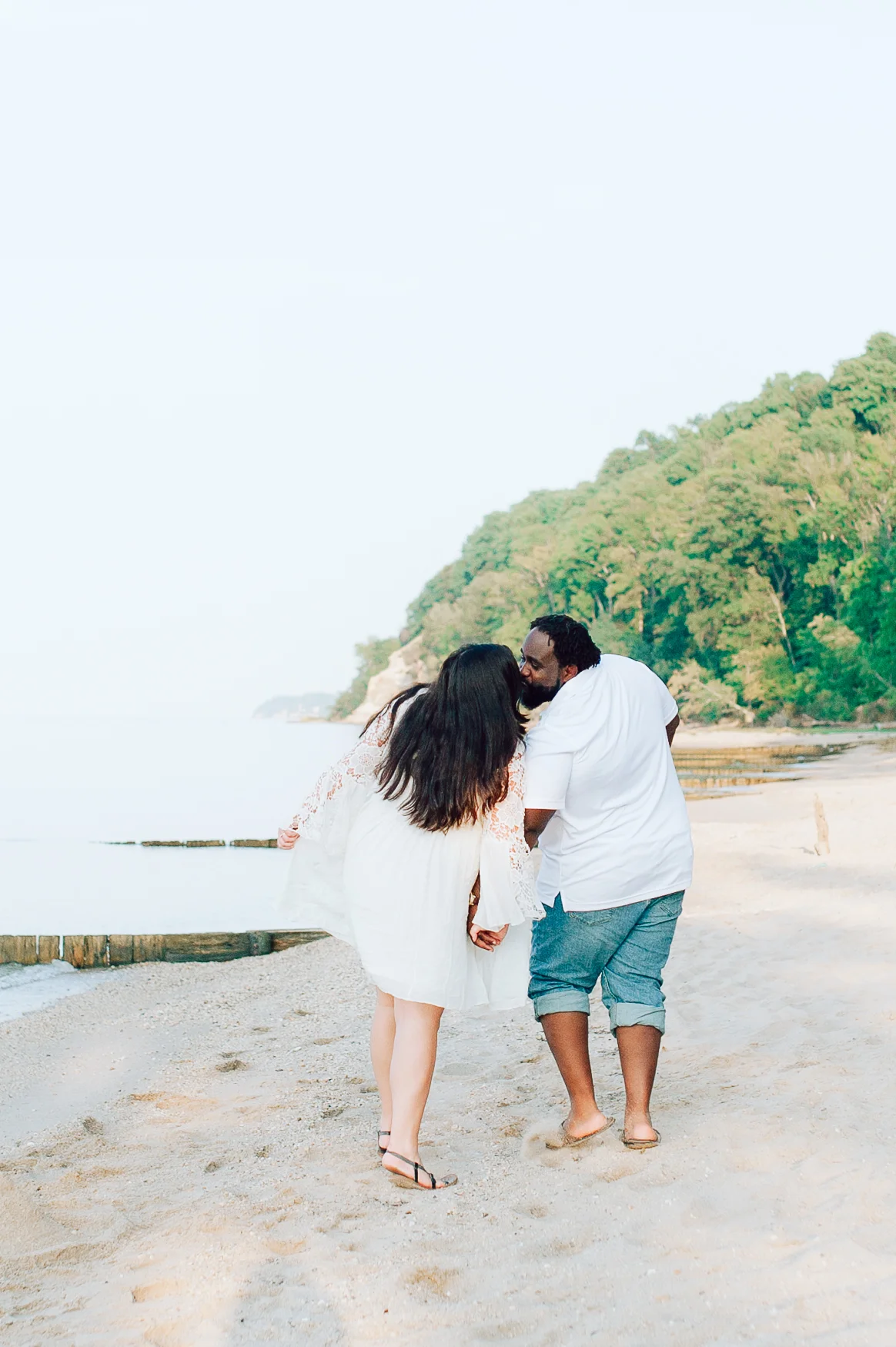 engagement_fredericksburg_virginiaweddingphotographer_beachphotos_youseephotography_DanielleQuintas (26).jpg