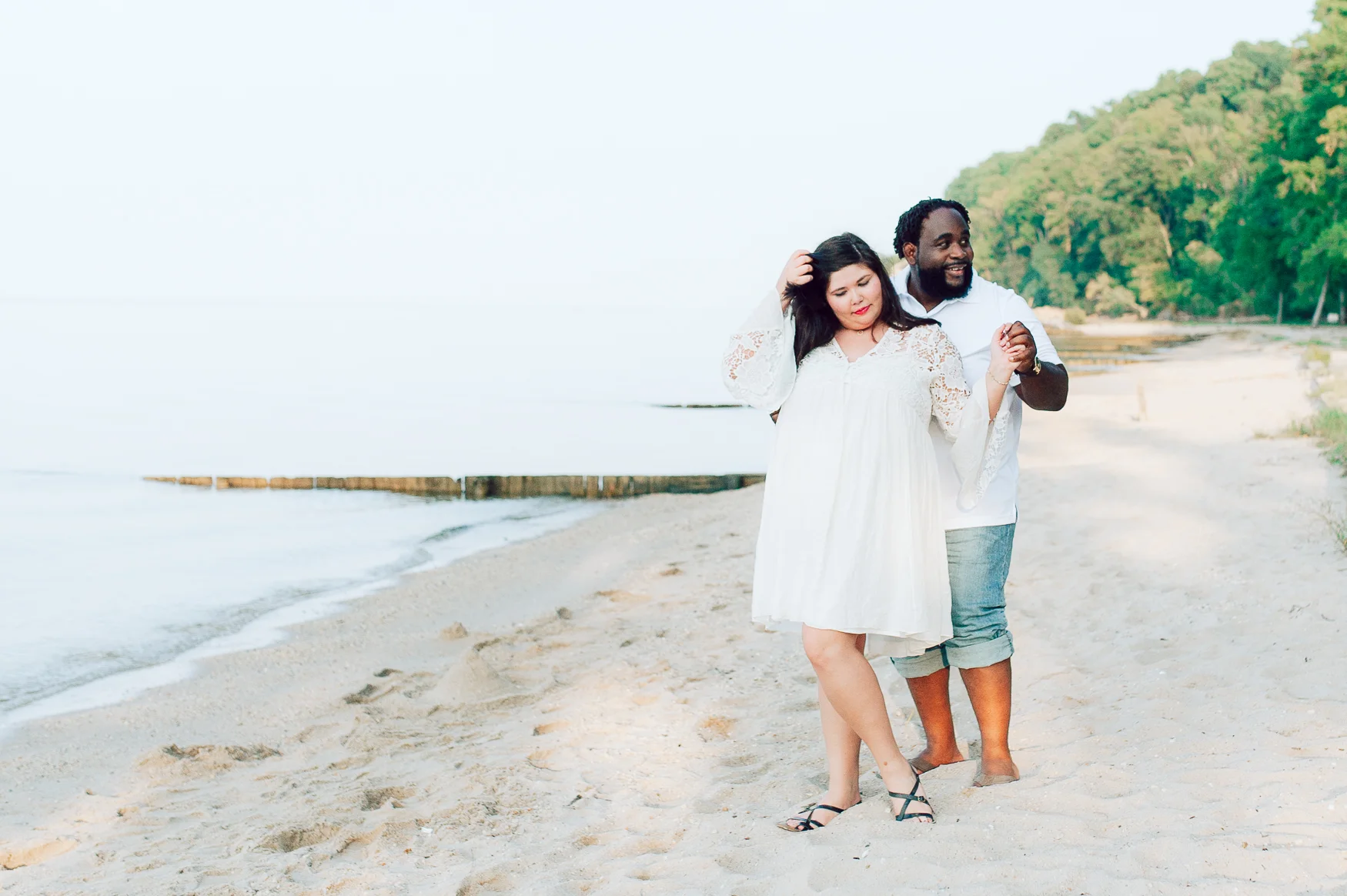 engagement_fredericksburg_virginiaweddingphotographer_beachphotos_youseephotography_DanielleQuintas (28).jpg