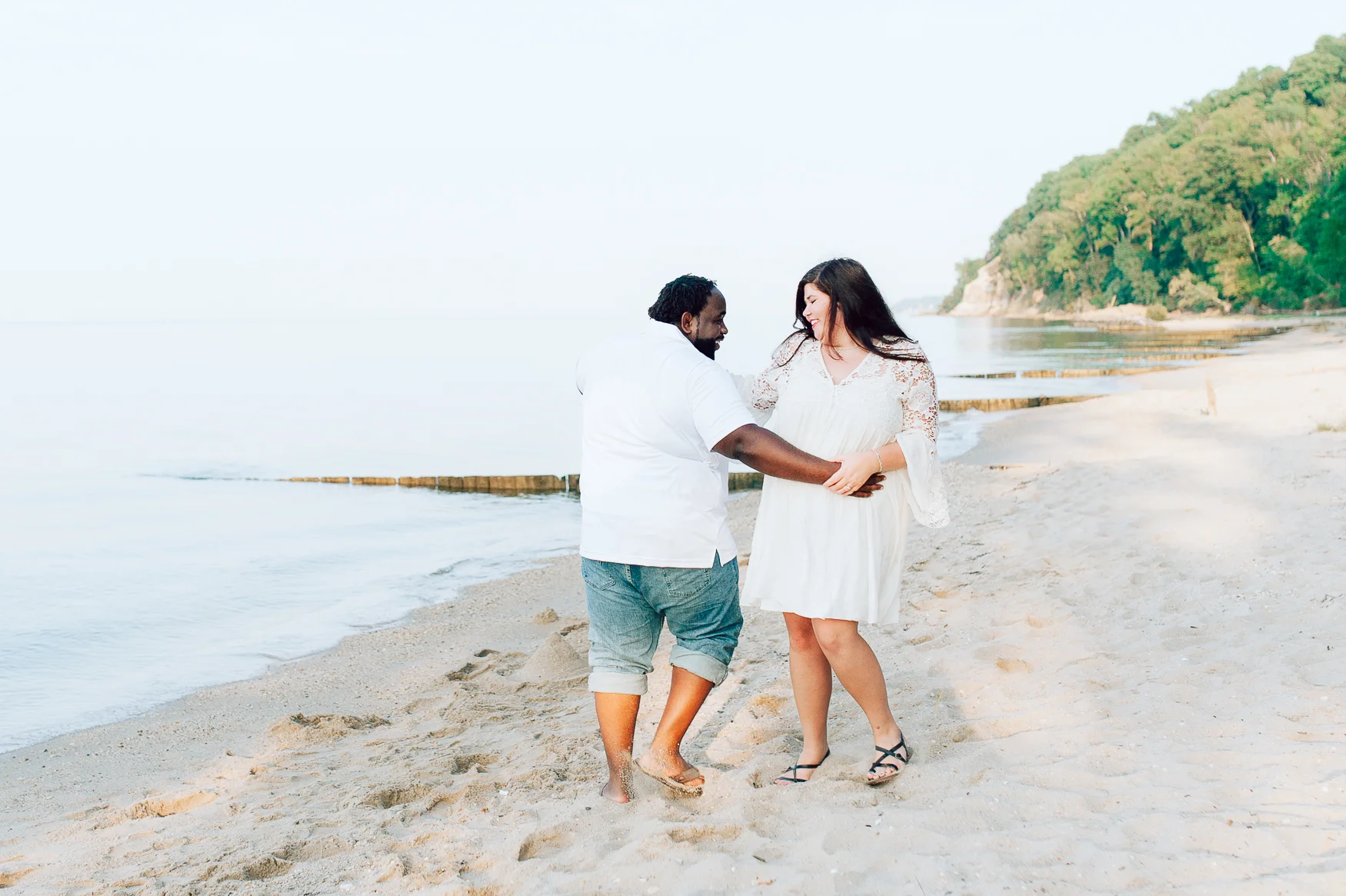 engagement_fredericksburg_virginiaweddingphotographer_beachphotos_youseephotography_DanielleQuintas (29).jpg