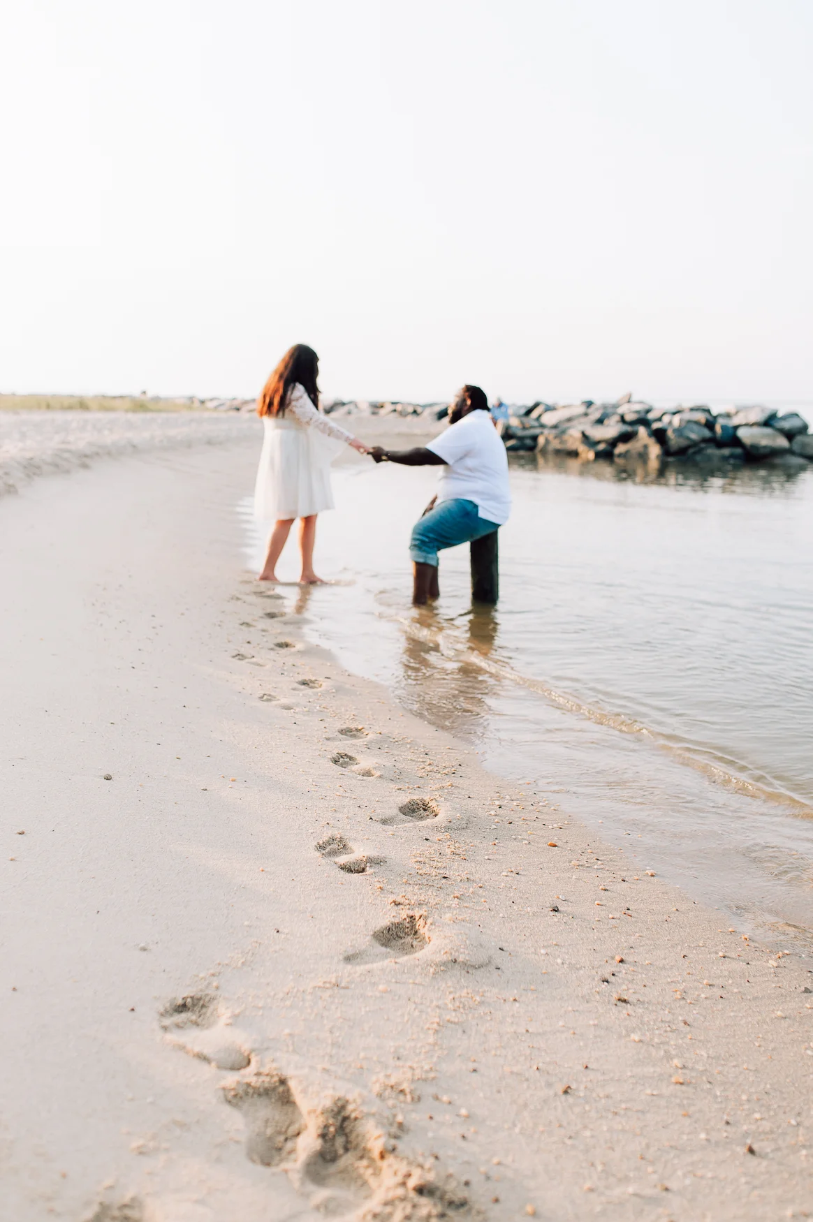 engagement_fredericksburg_virginiaweddingphotographer_beachphotos_youseephotography_DanielleQuintas (33).jpg