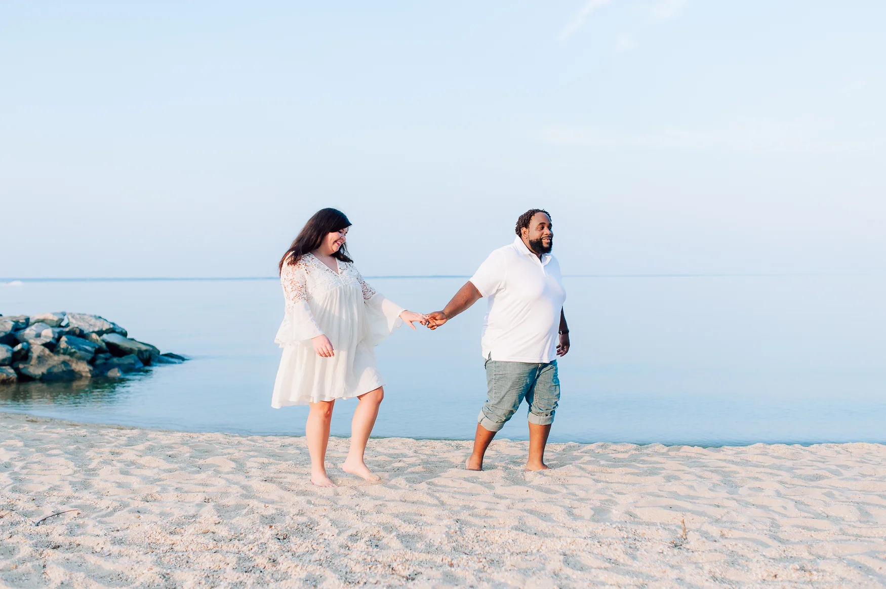engagement_fredericksburg_virginiaweddingphotographer_beachphotos_youseephotography_DanielleQuintas (42).jpg