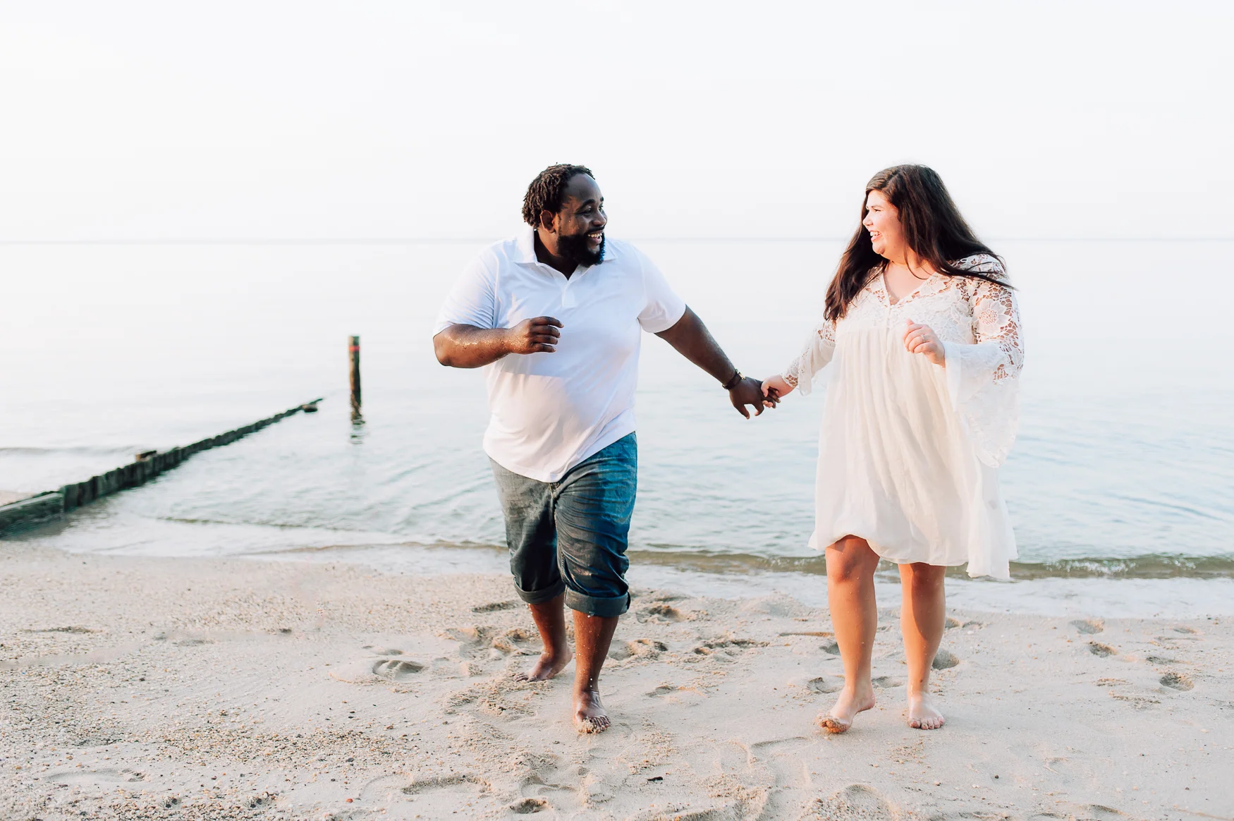 engagement_fredericksburg_virginiaweddingphotographer_beachphotos_youseephotography_DanielleQuintas (48).jpg