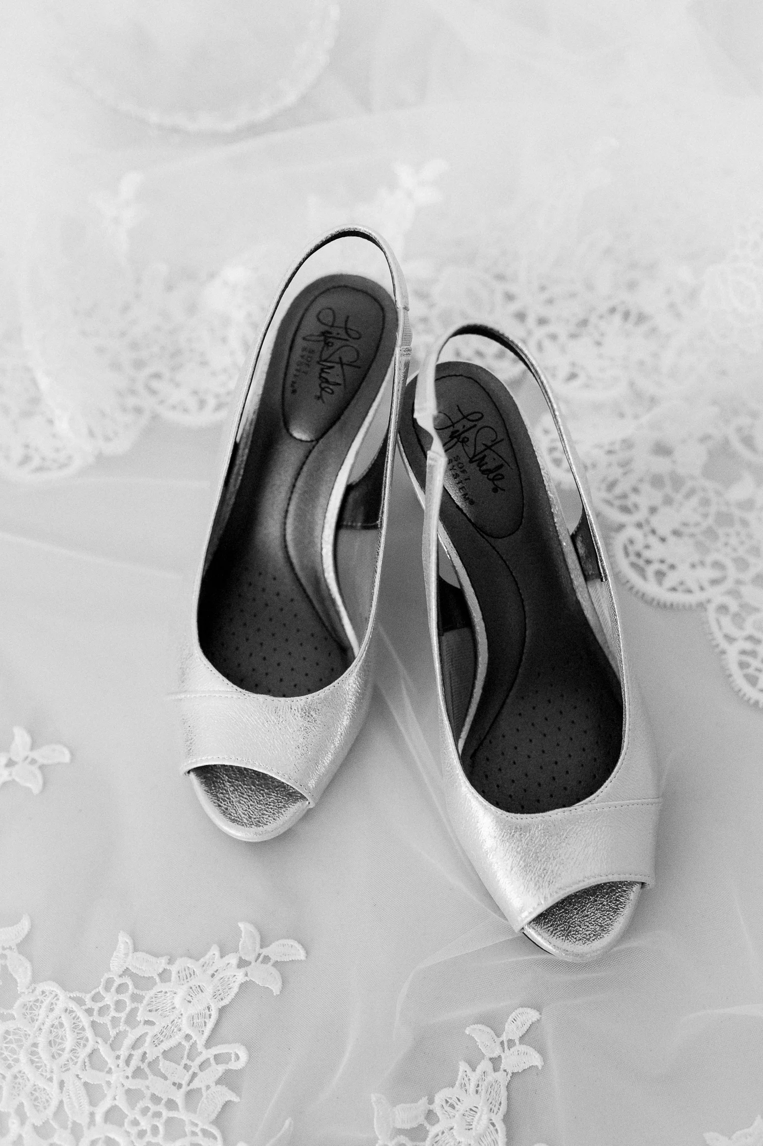 destinationwedding_Seattle_virginiaphotographer_youseephotography_LidiaOtto (11).jpg