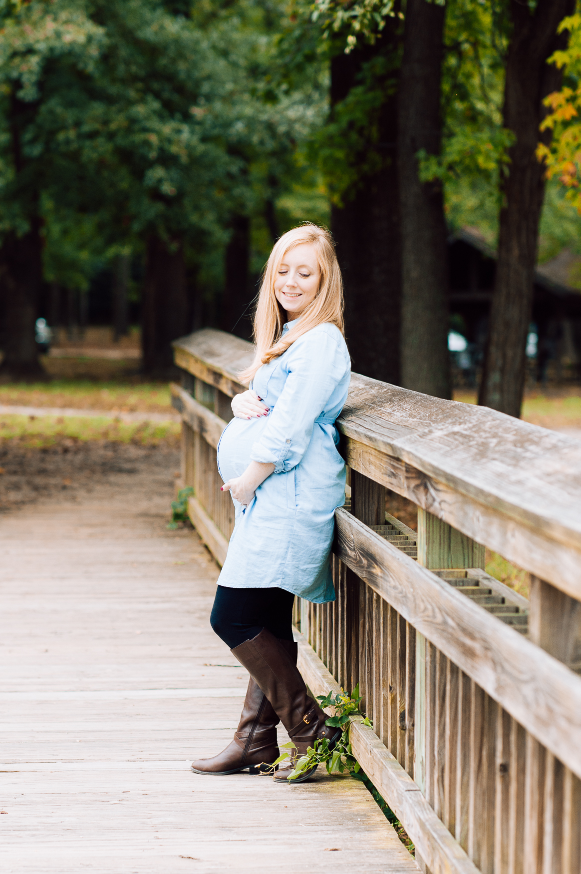 maternity_fallphotos_fredericksburgphotographer_leesylvania_youseephotography_Heather (14).jpg