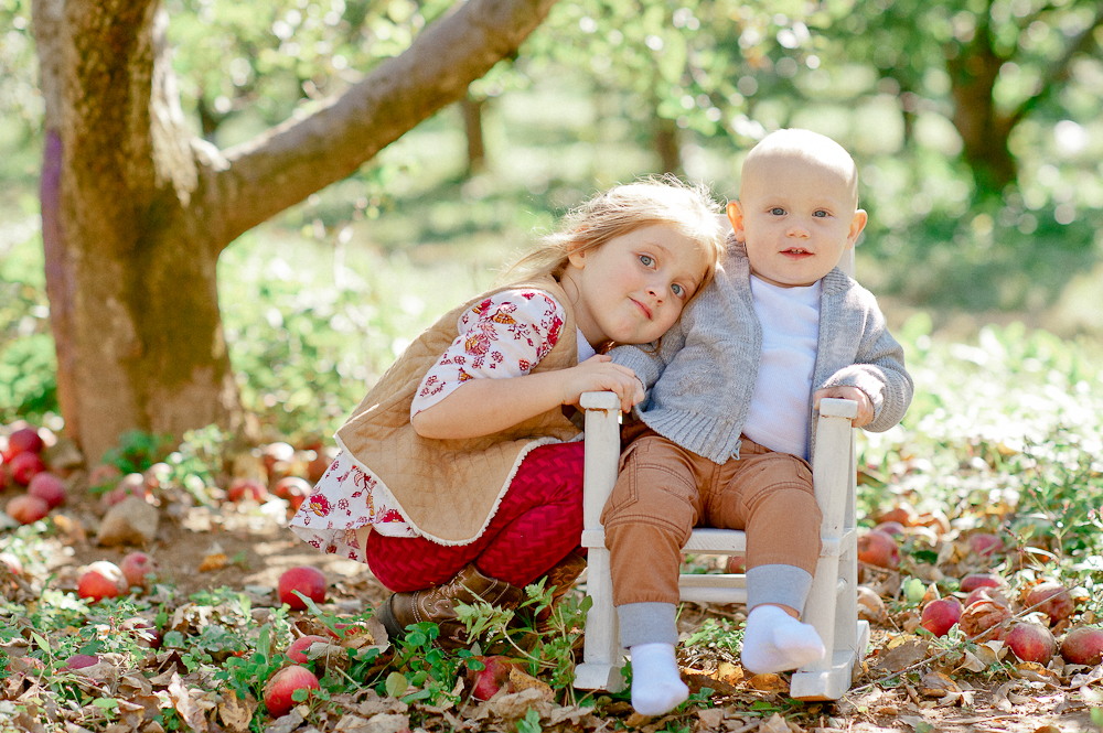 FamilyPhotos_FredericksburgPhotographer_youseephotography_JoyFamily (11).jpg