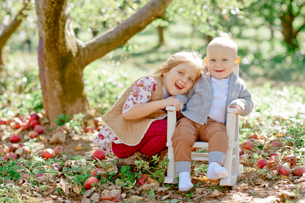 FamilyPhotos_FredericksburgPhotographer_youseephotography_JoyFamily (12).jpg