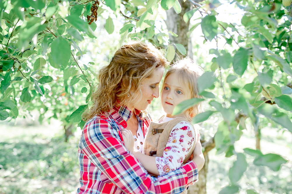 FamilyPhotos_FredericksburgPhotographer_youseephotography_JoyFamily (27).jpg