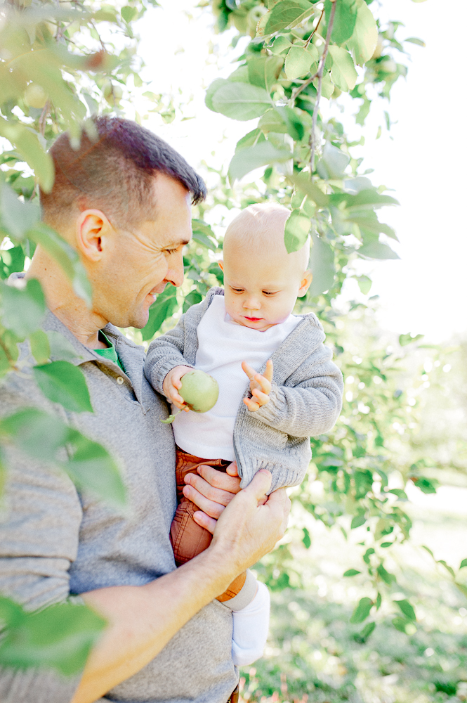 FamilyPhotos_FredericksburgPhotographer_youseephotography_JoyFamily (32).jpg