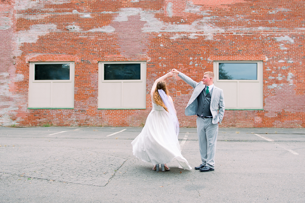 virginiawedding_downtownfredericksburg_youseephotography_ErinBrad (38).JPG